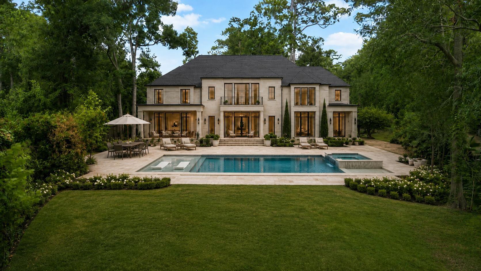 11685 Arrowwood Circle