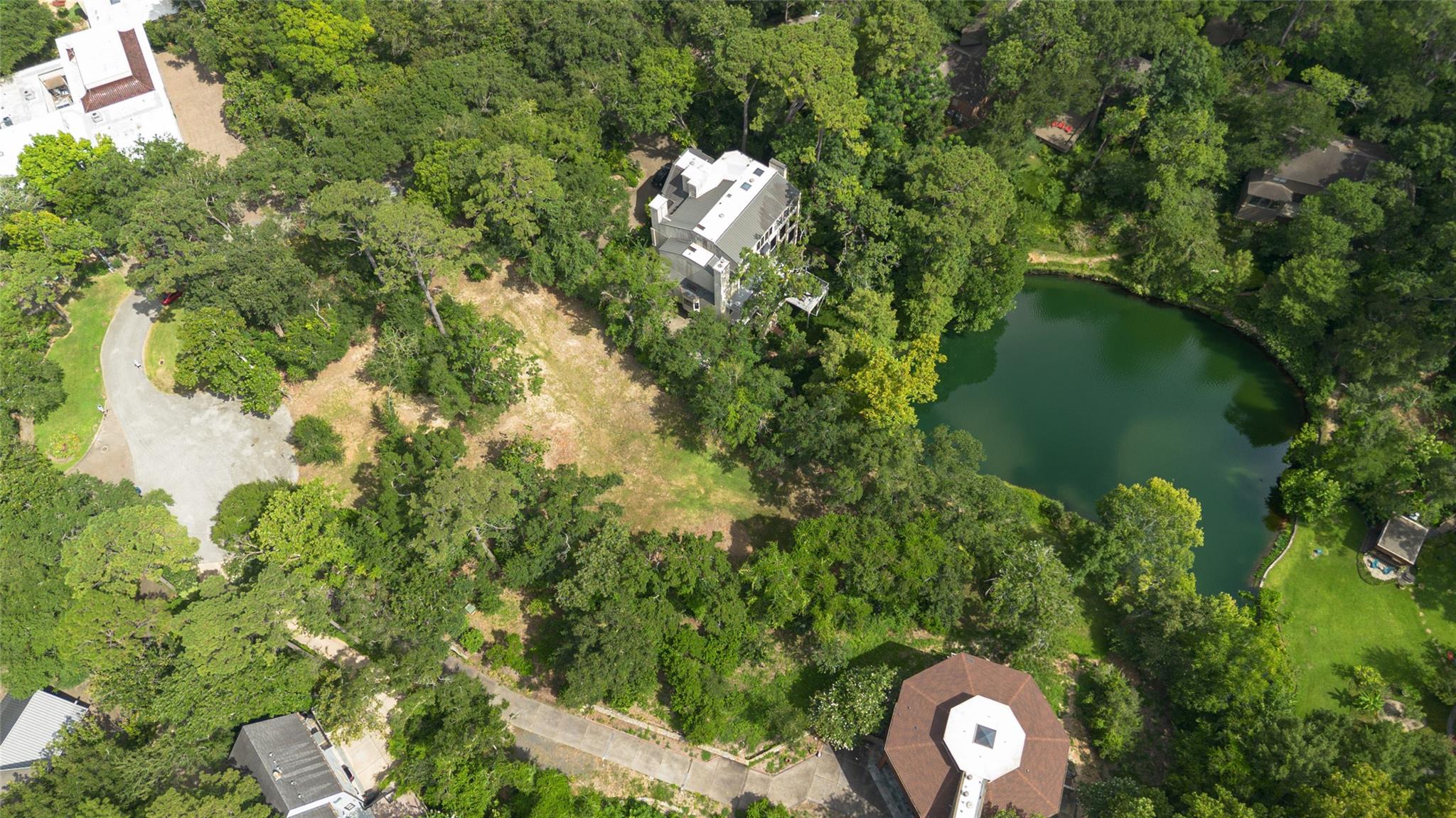 11685 Arrowwood Circle