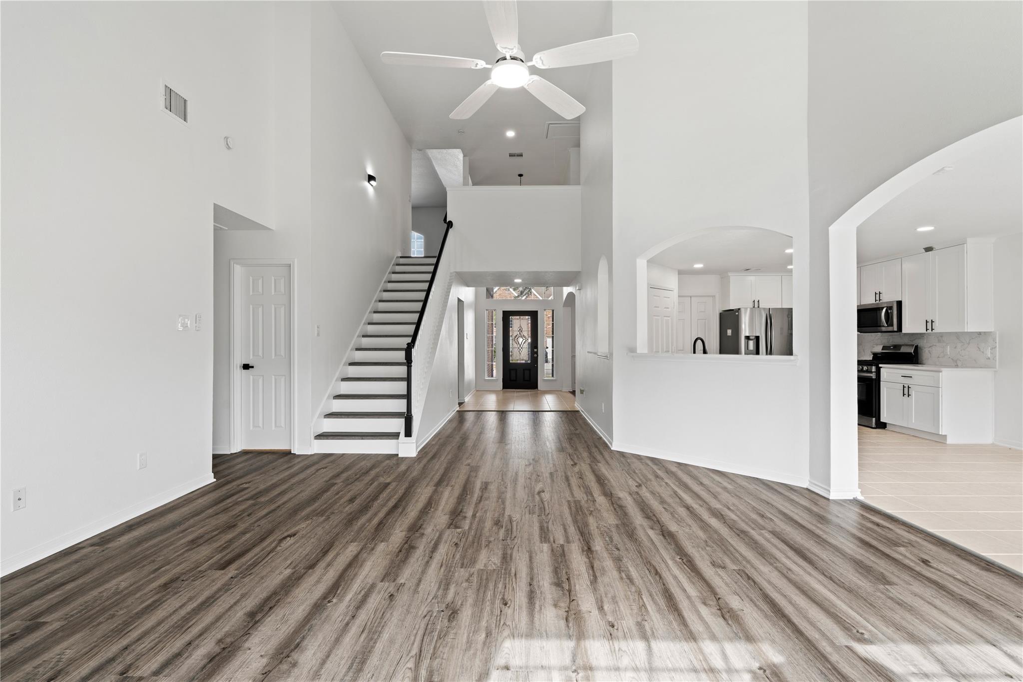 434 Pinewood Ridge Drive