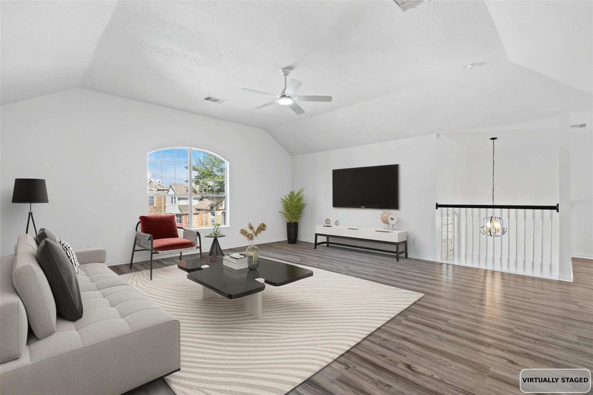 434 Pinewood Ridge Drive