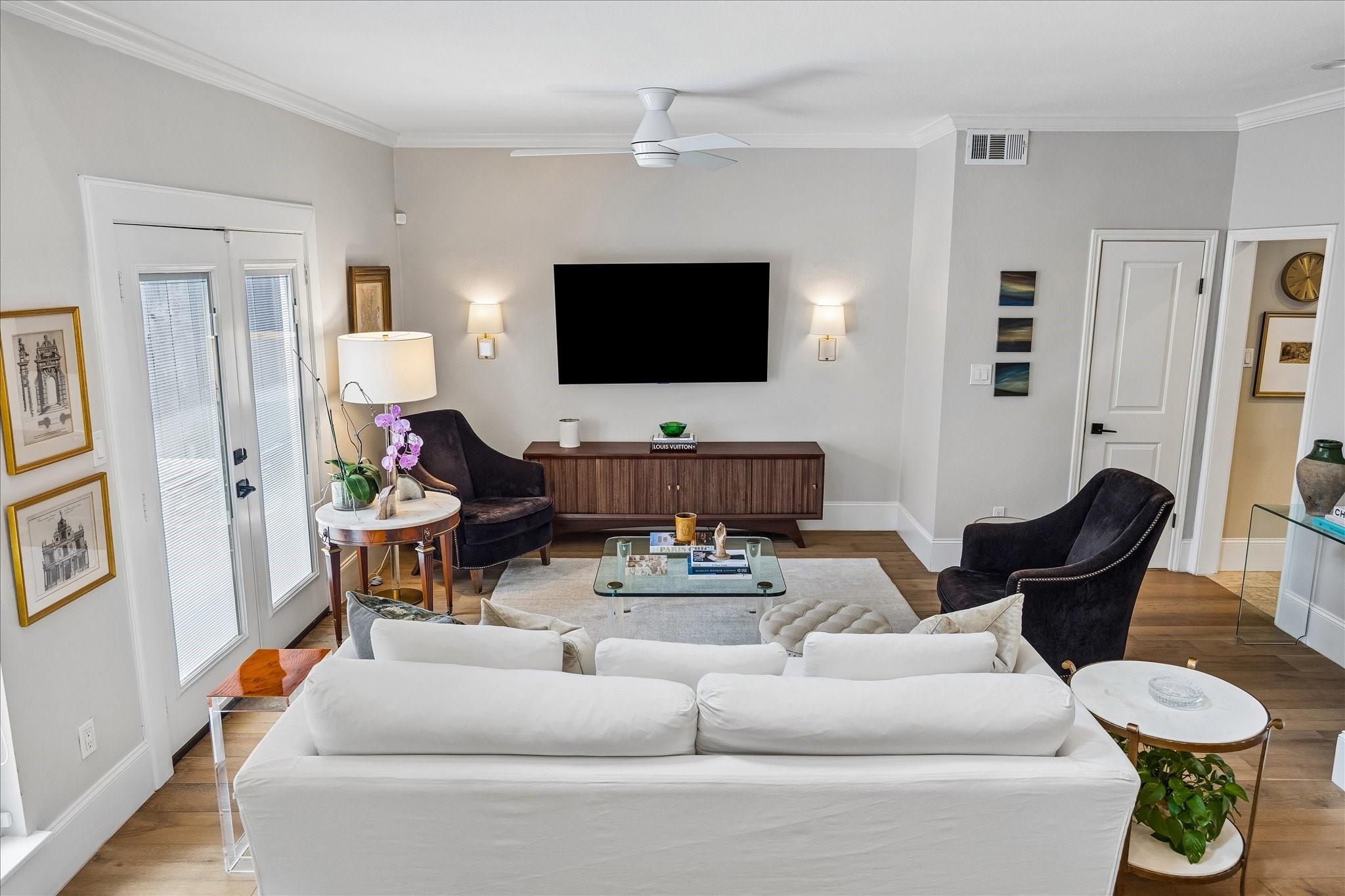 2555 Bering Drive # 11