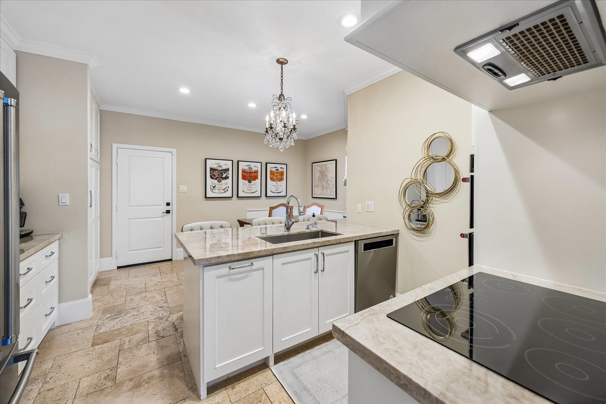 2555 Bering Drive # 11