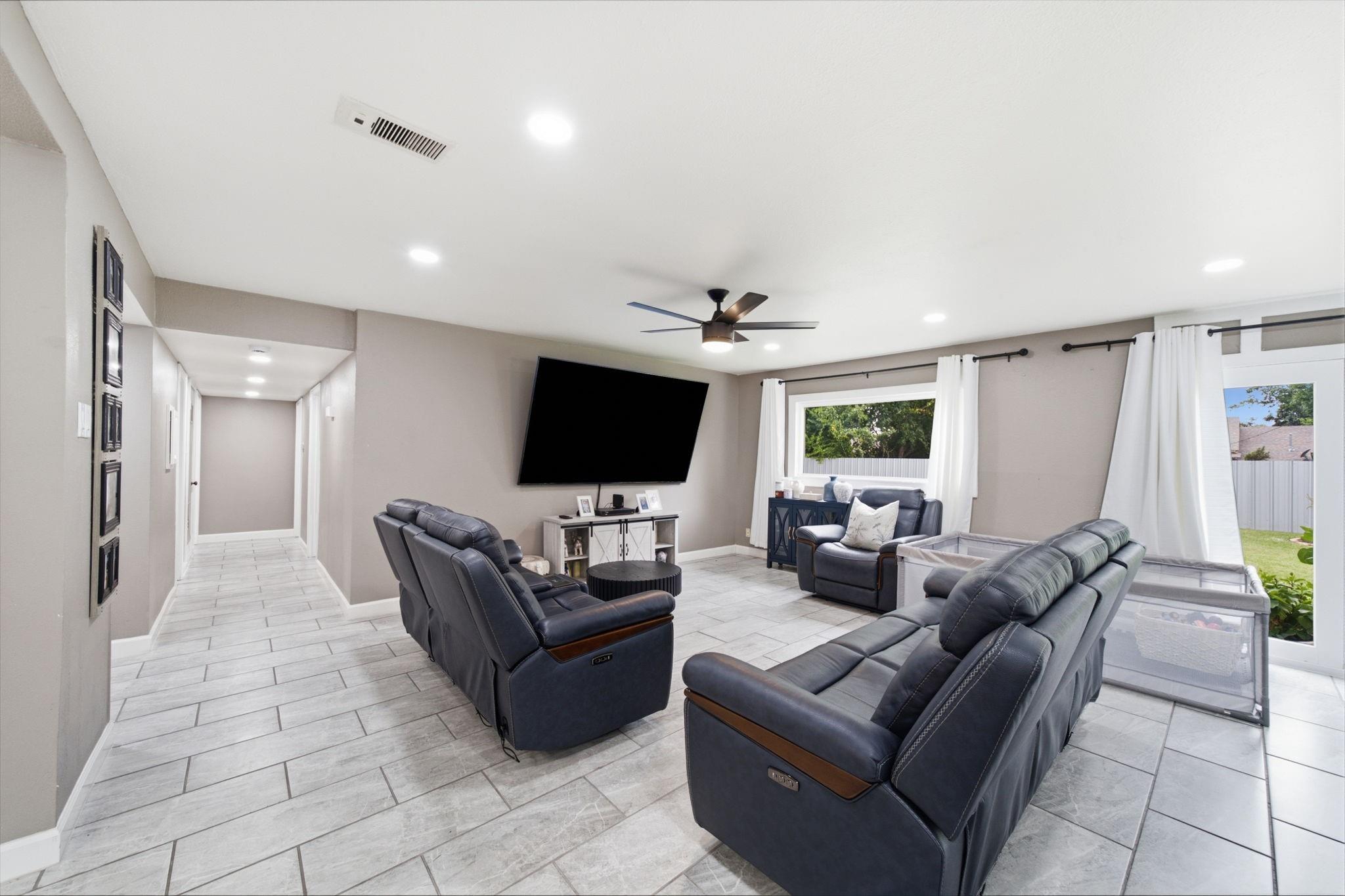 1845 Westcrest Drive