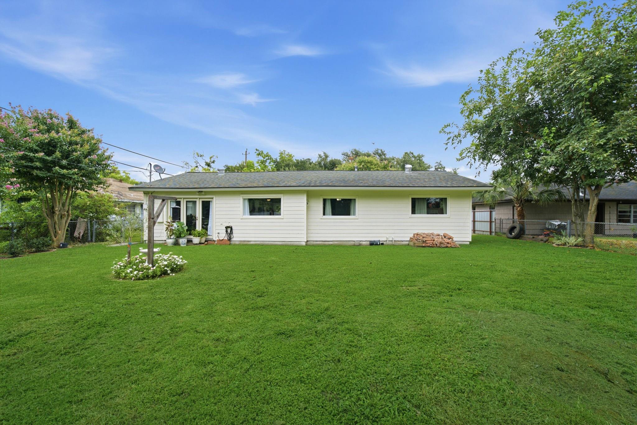 1845 Westcrest Drive