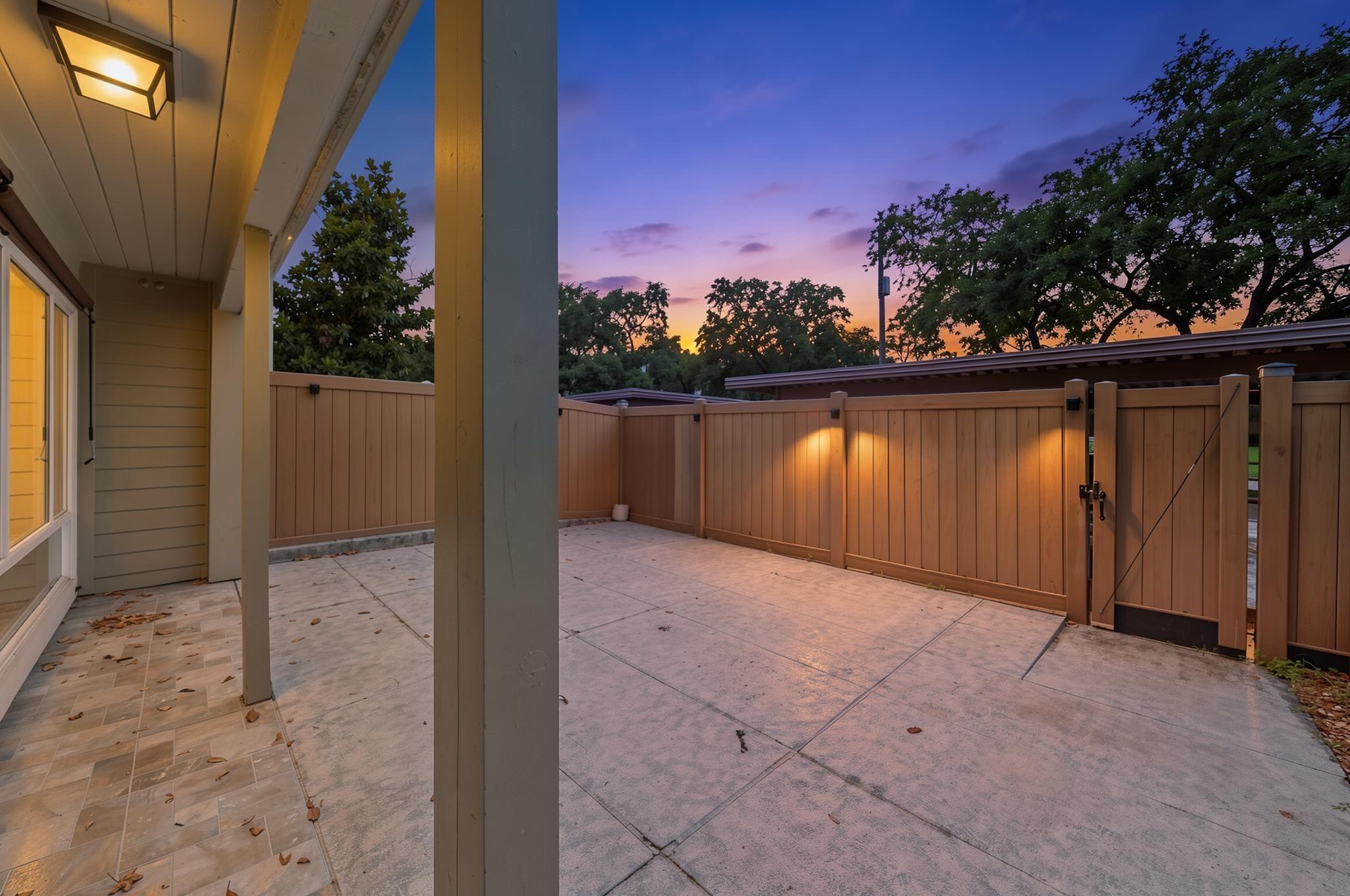 2303 Briar West Boulevard # 2303