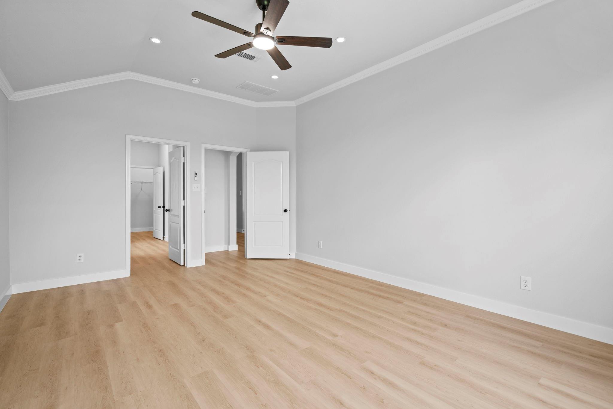 5735 Brookhollow Pine Trail