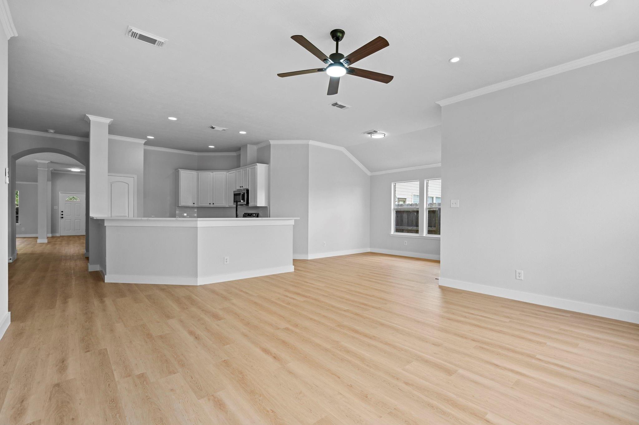 5735 Brookhollow Pine Trail