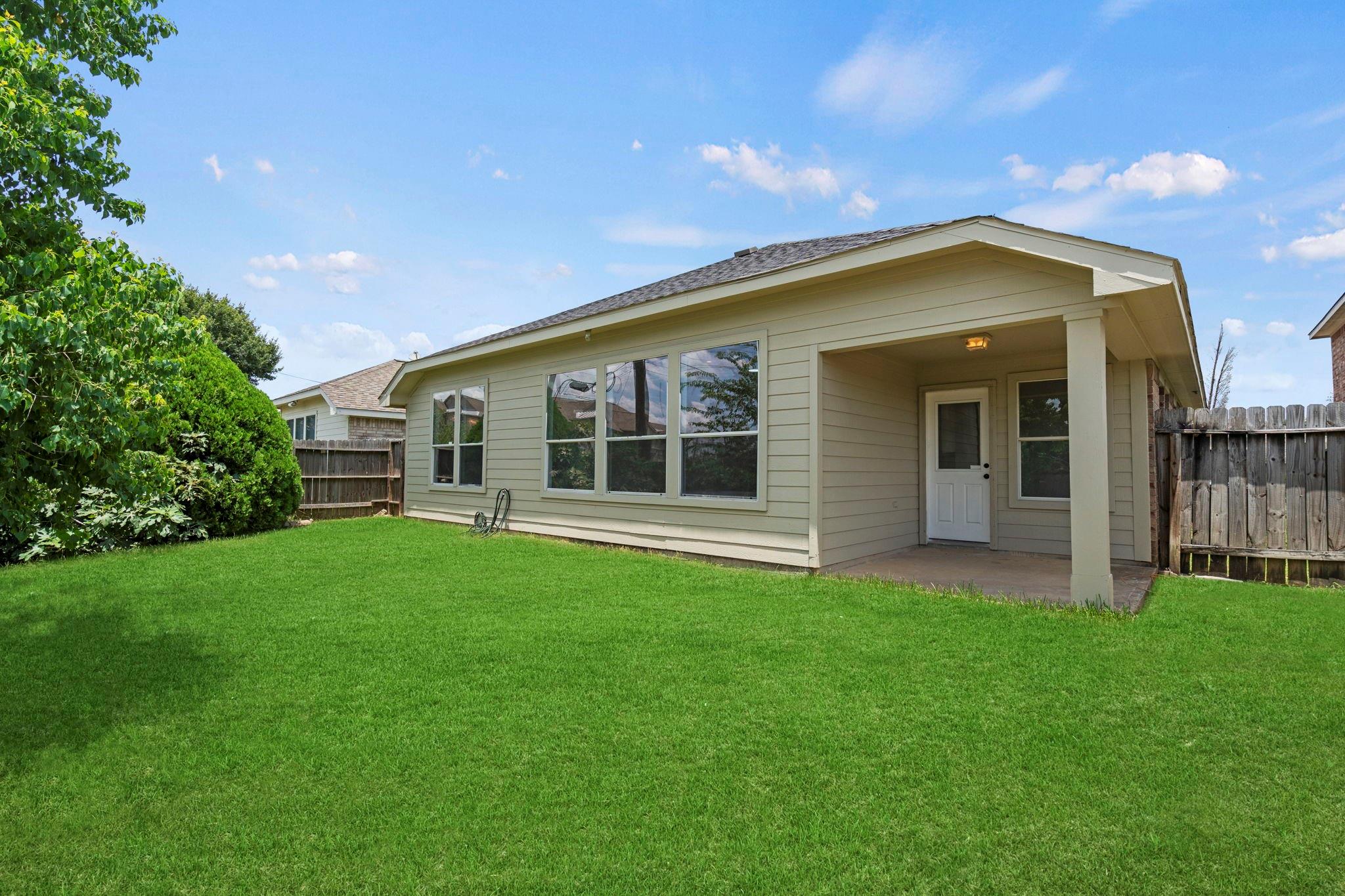 5735 Brookhollow Pine Trail