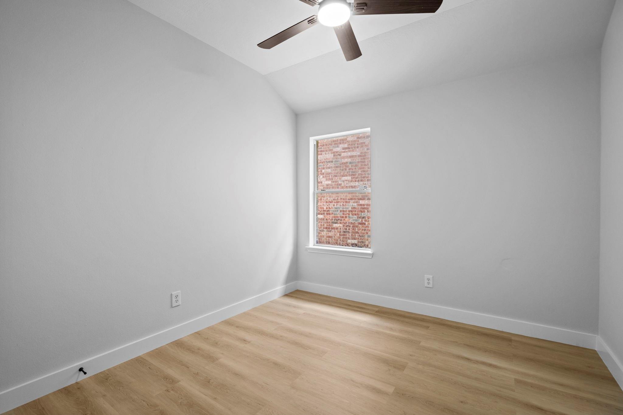 5735 Brookhollow Pine Trail