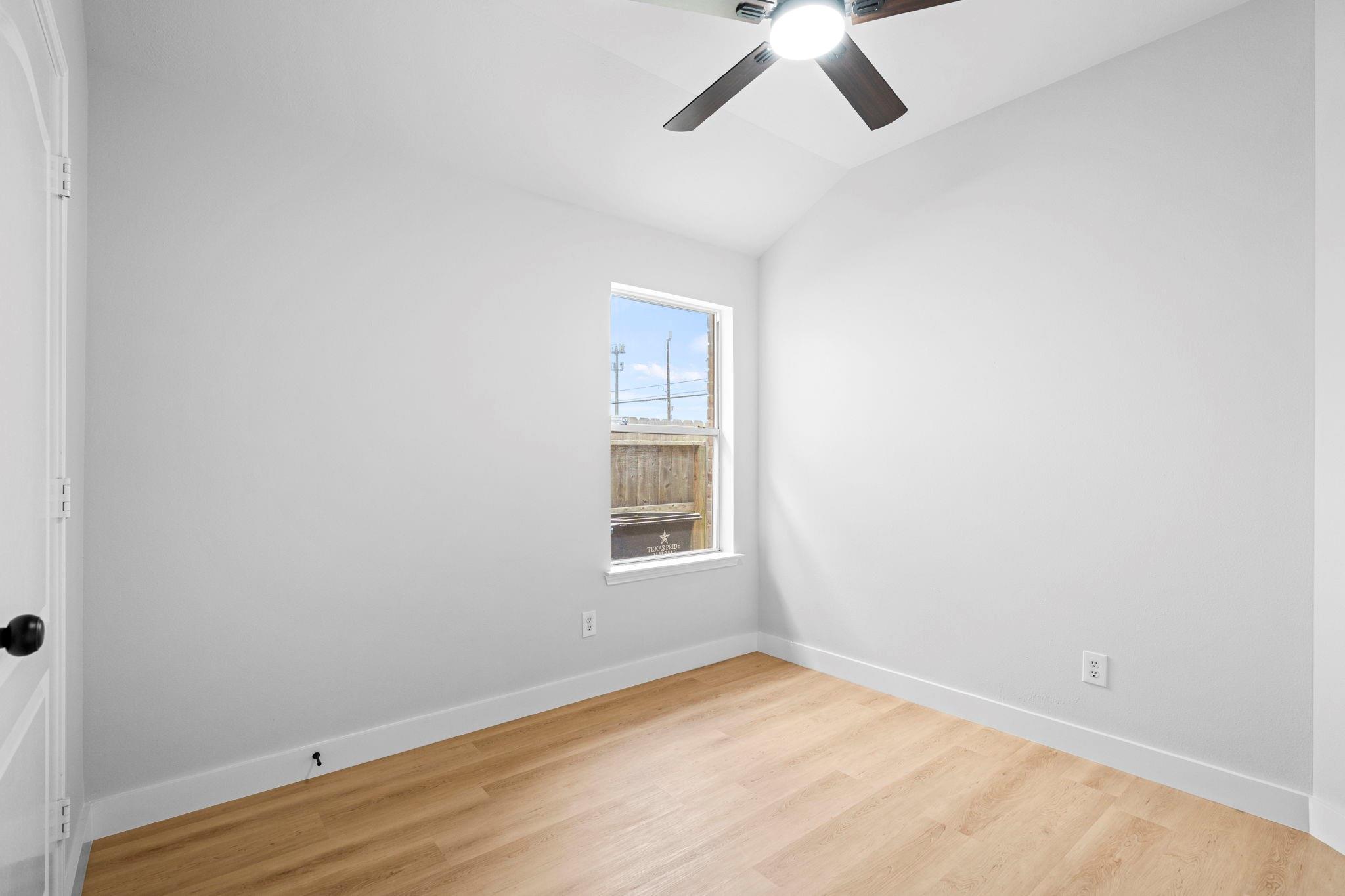 5735 Brookhollow Pine Trail
