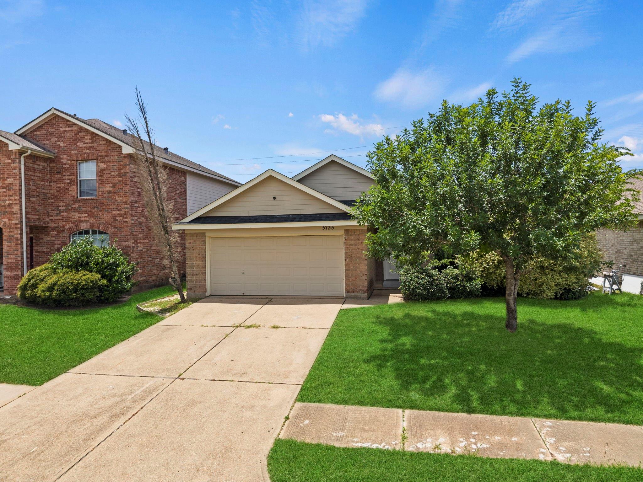 5735 Brookhollow Pine Trail