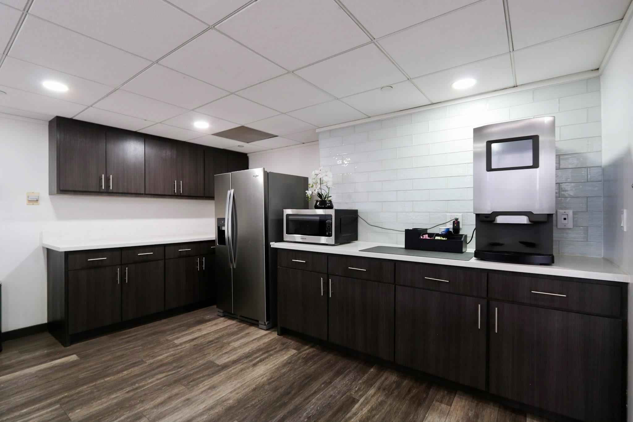 2016 Main Street # 2 Unit: PH 2