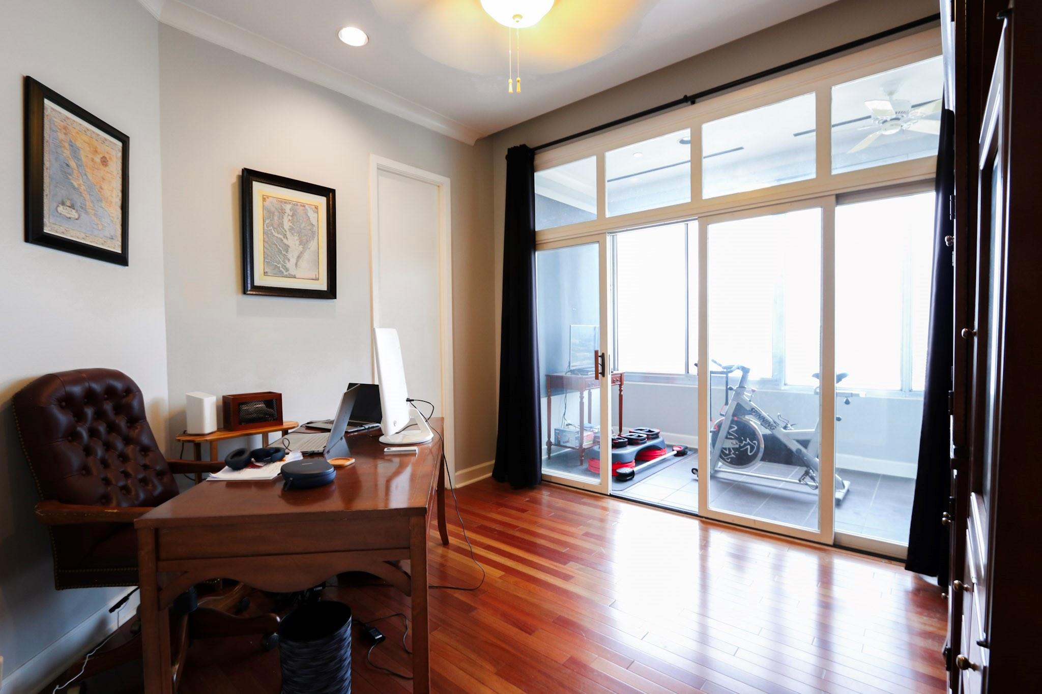 2016 Main Street # 2 Unit: PH 2