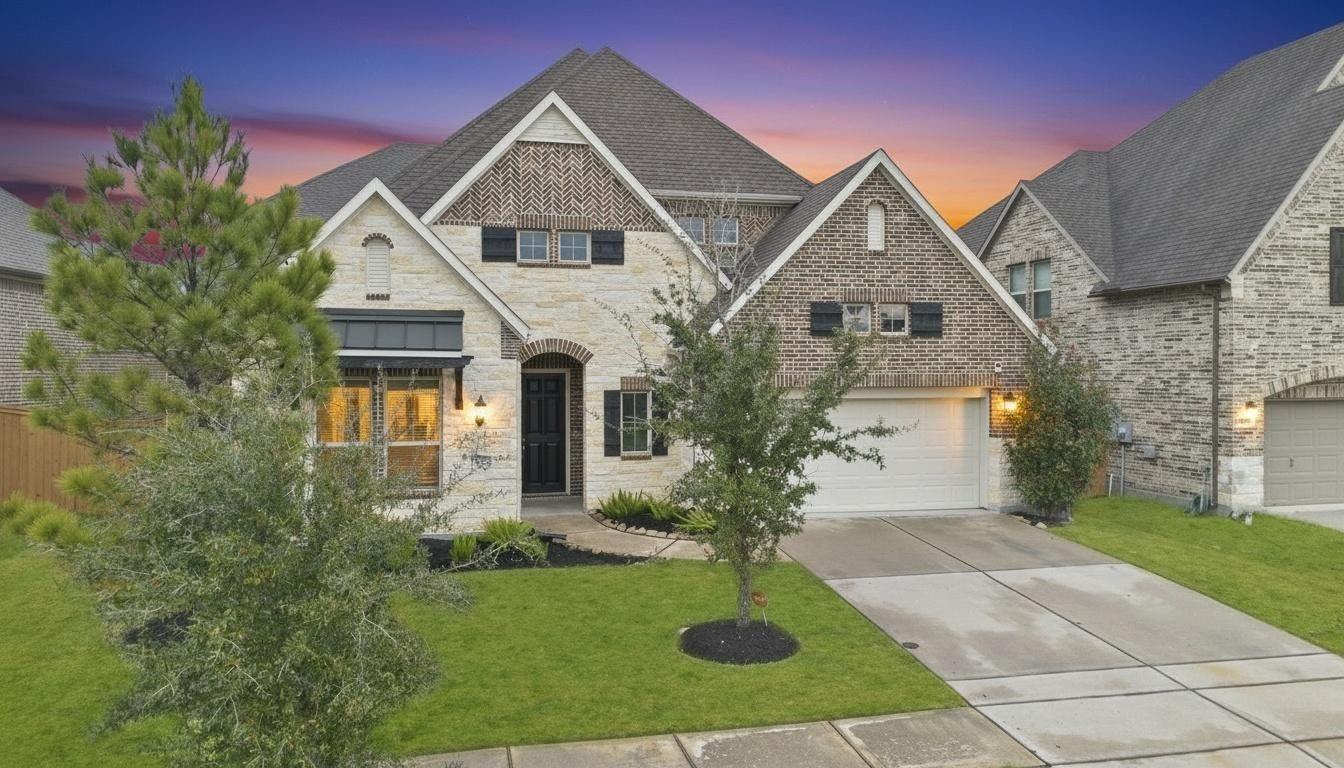 15422 Trumball Manor Drive