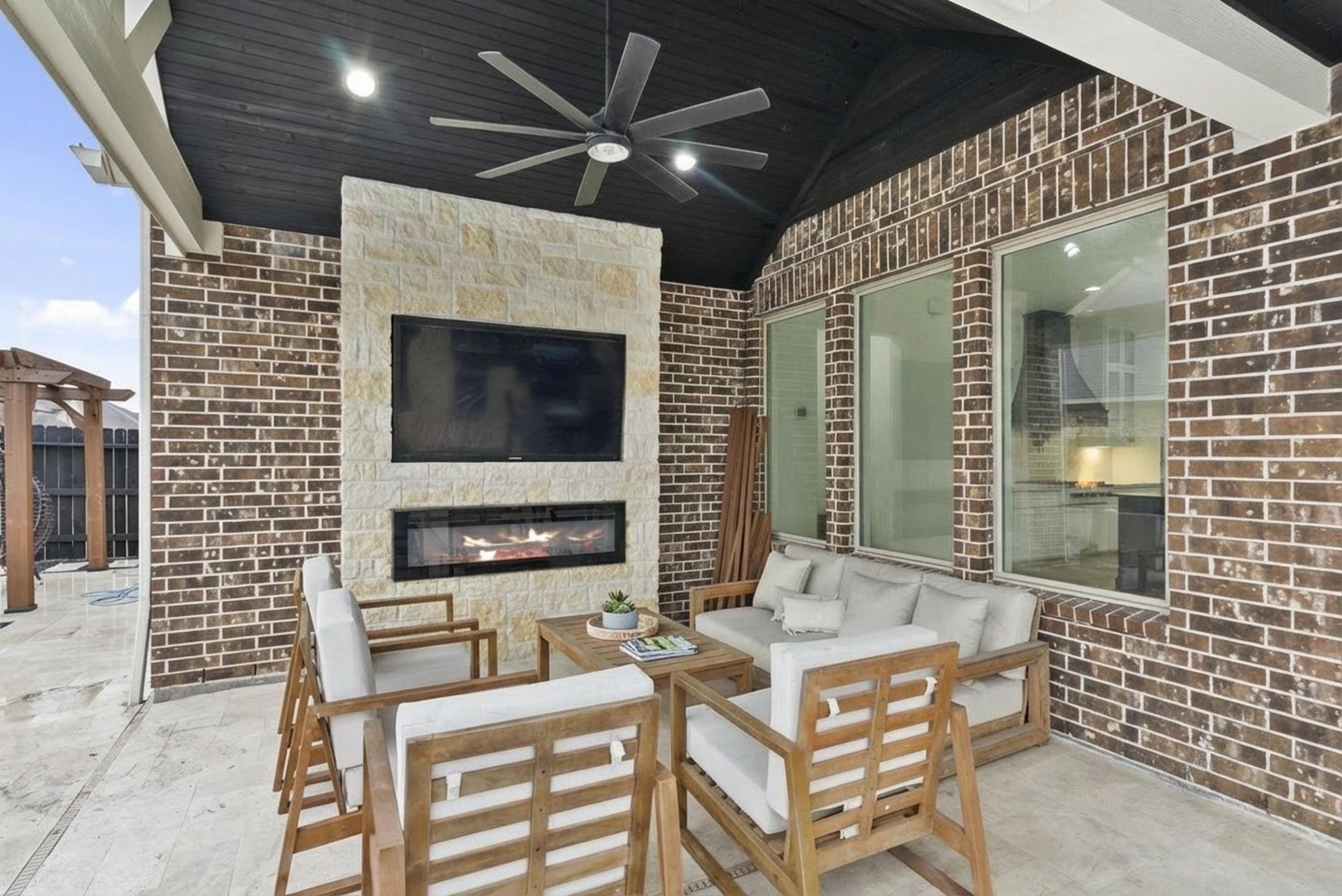 15422 Trumball Manor Drive