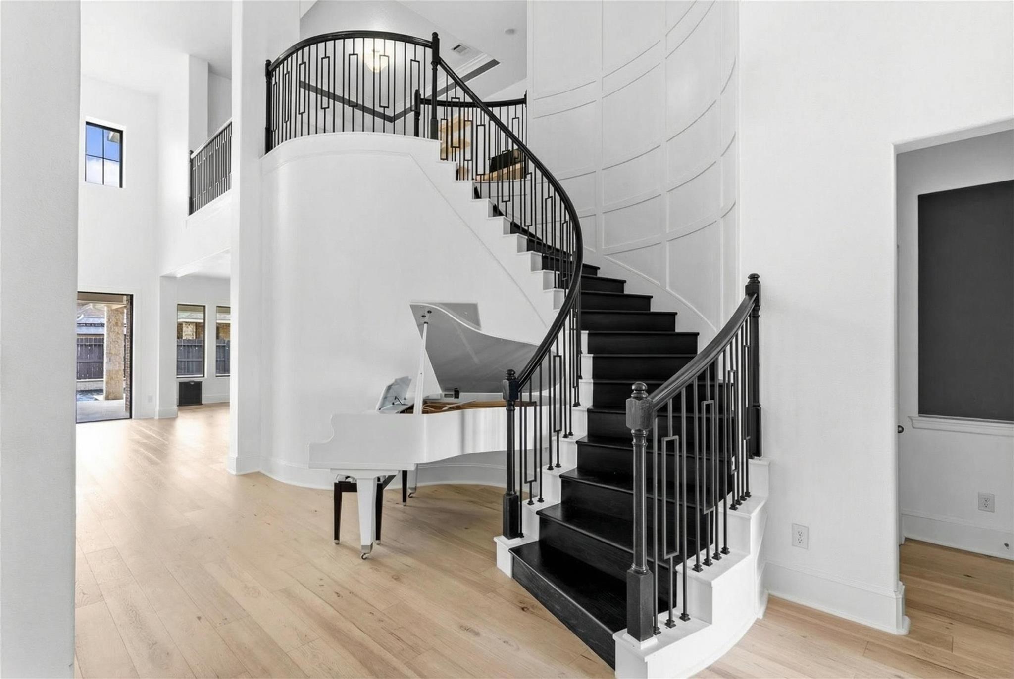 15422 Trumball Manor Drive