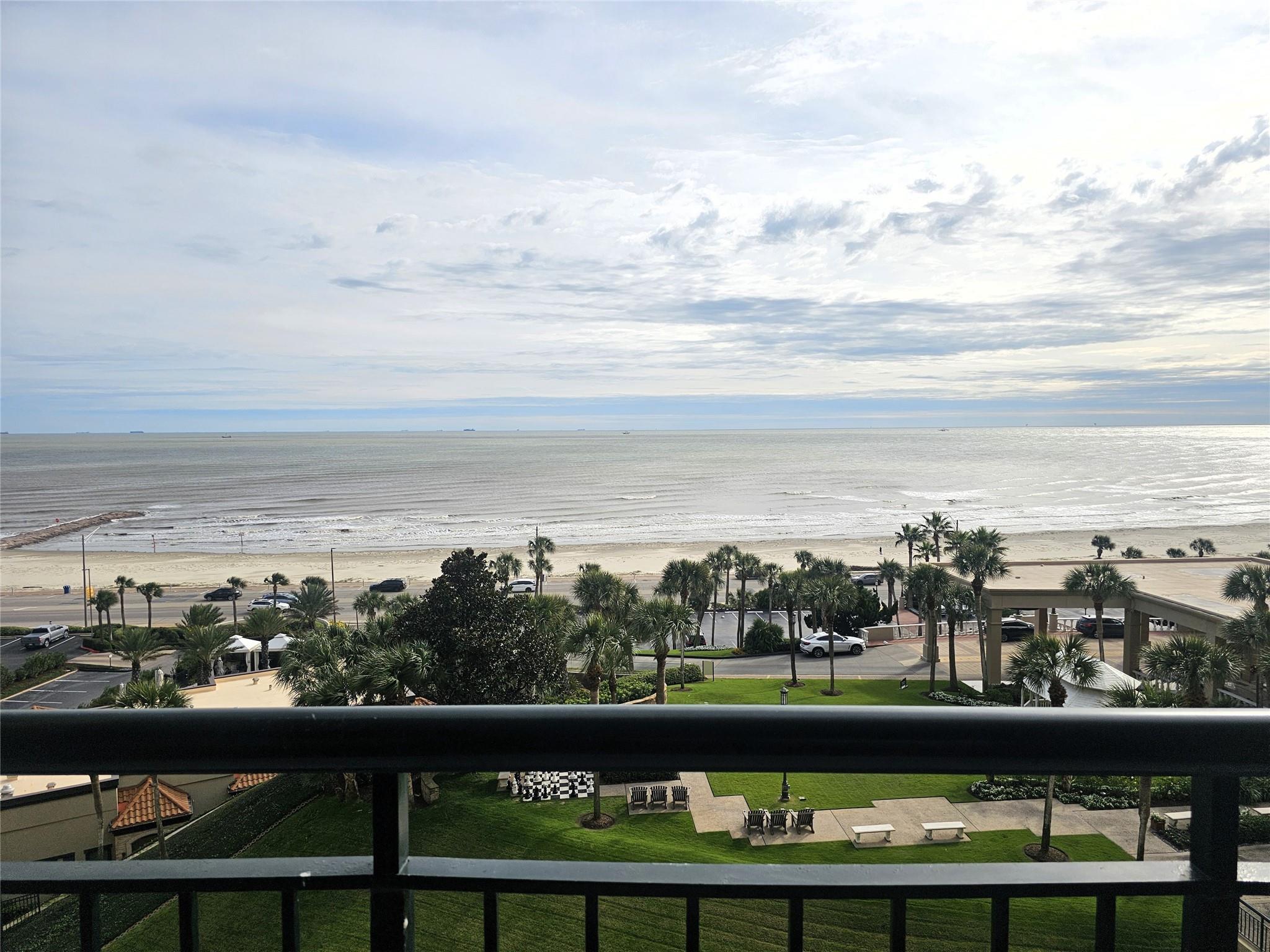 5220 Seawall Boulevard # 833