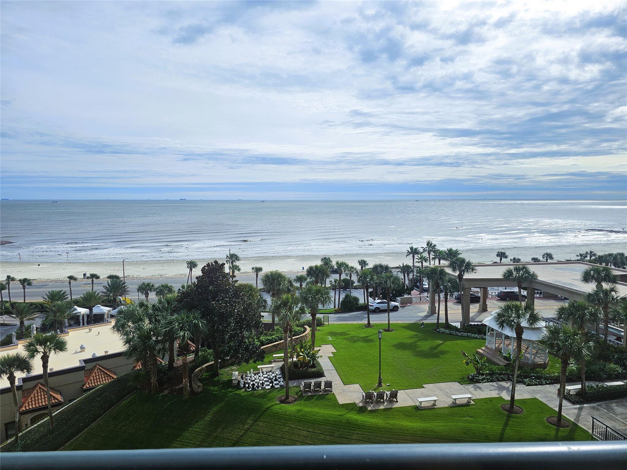 5220 Seawall Boulevard # 833