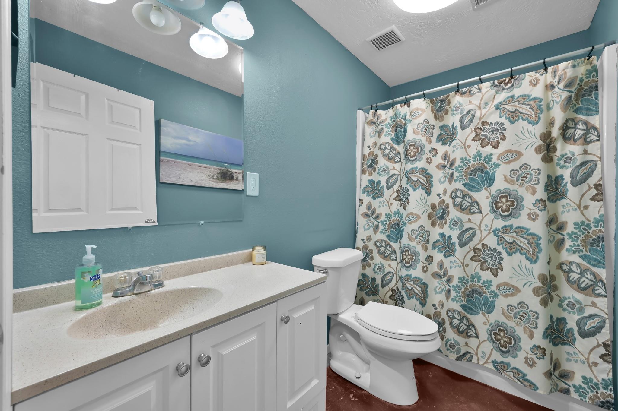 9141/9145 Oak Arbor Drive