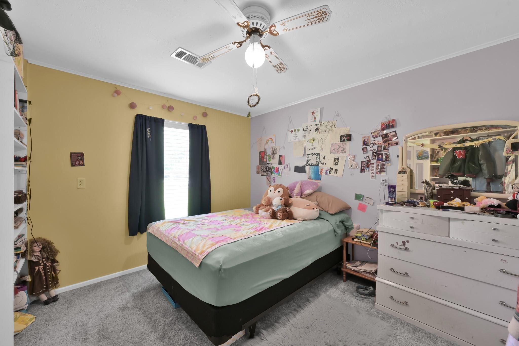 9141/9145 Oak Arbor Drive