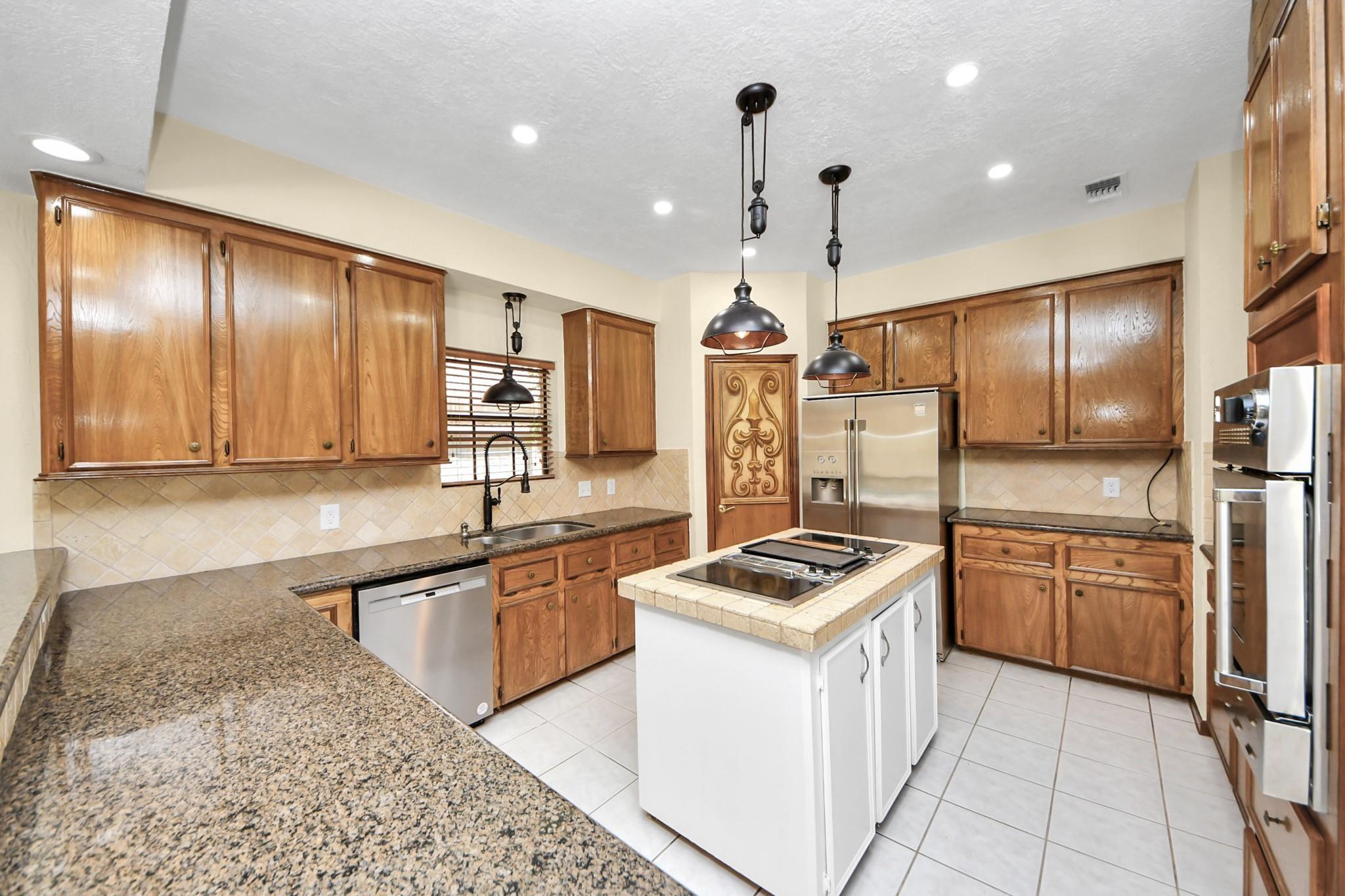 2310 Canterbury Court