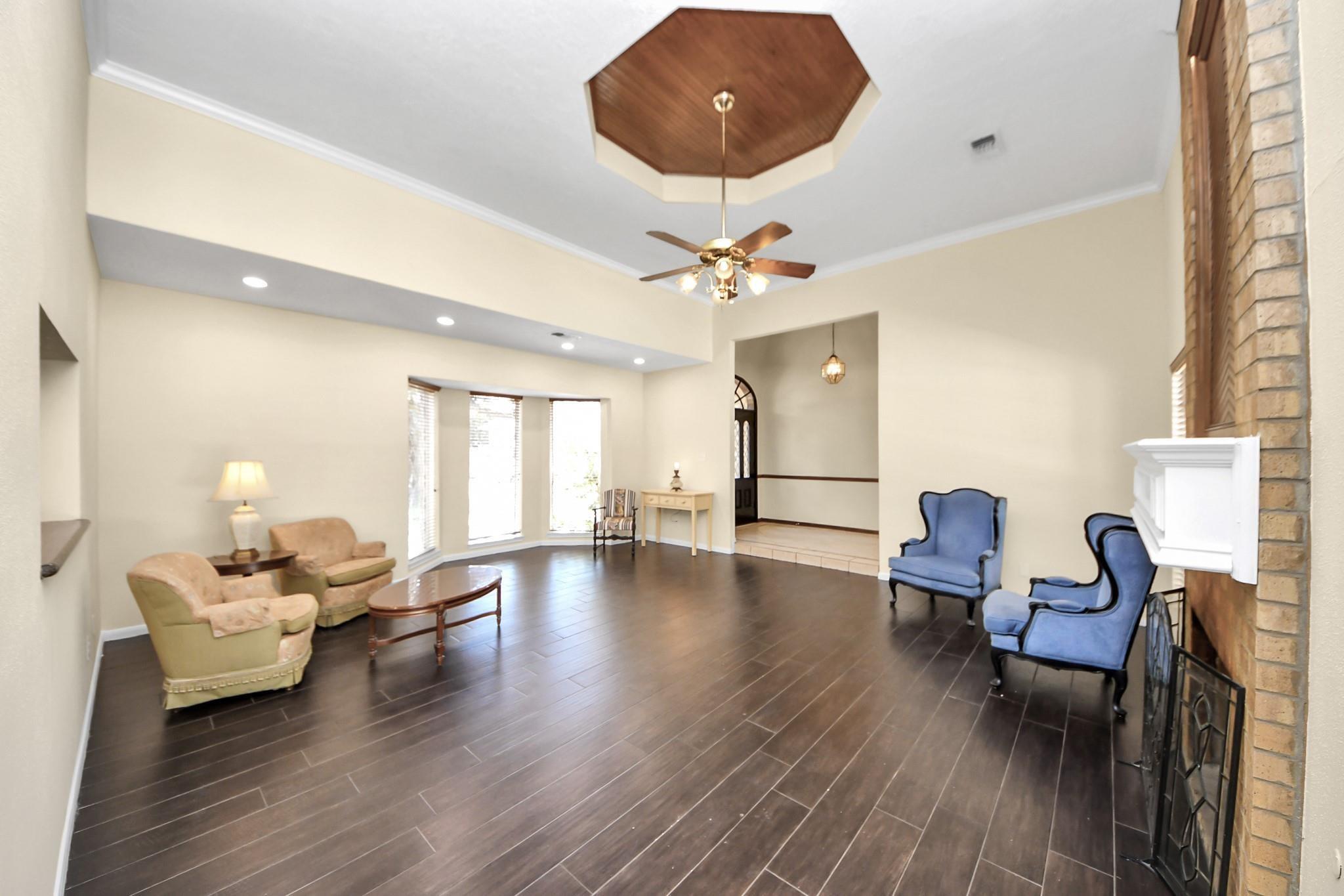 2310 Canterbury Court