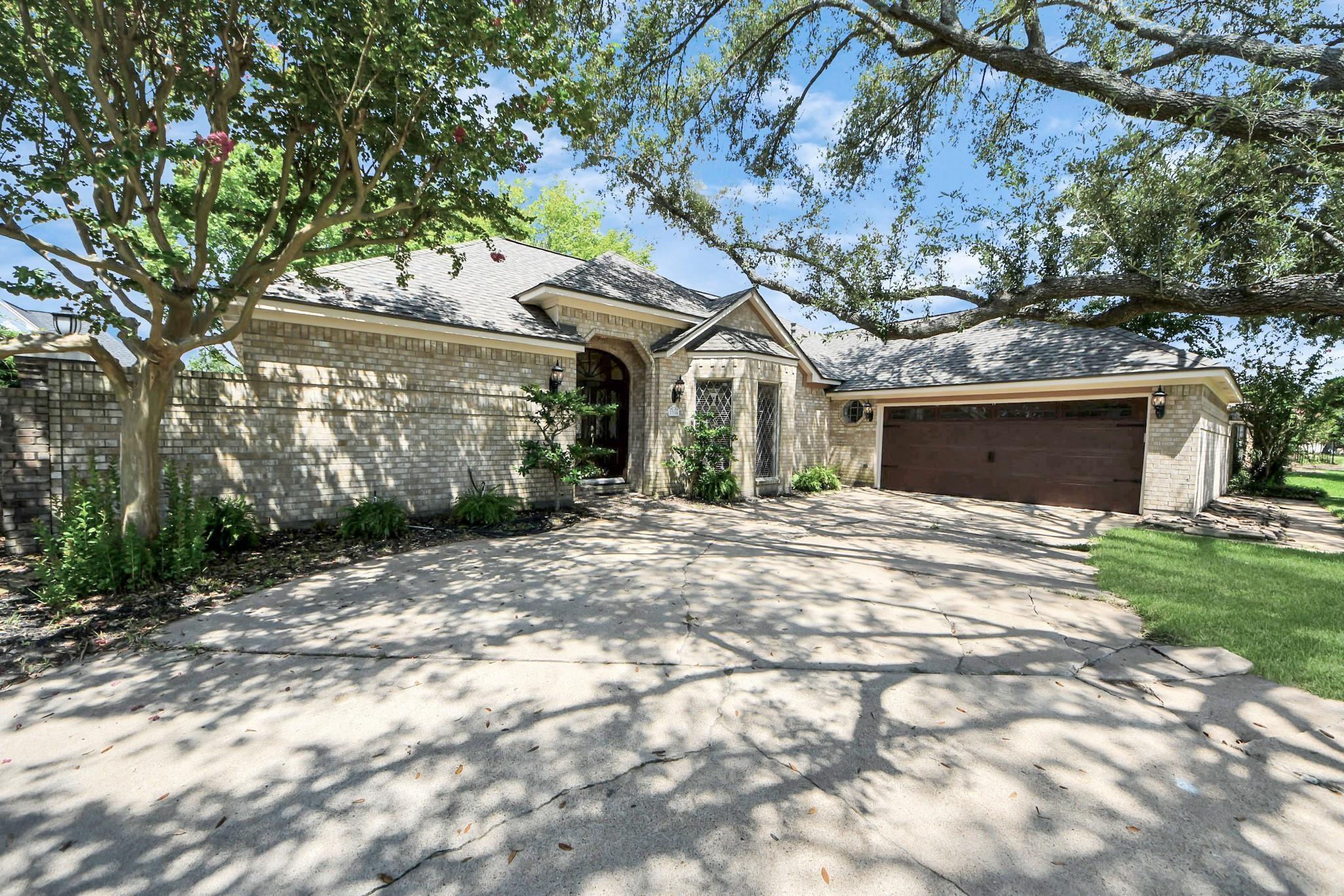 2310 Canterbury Court