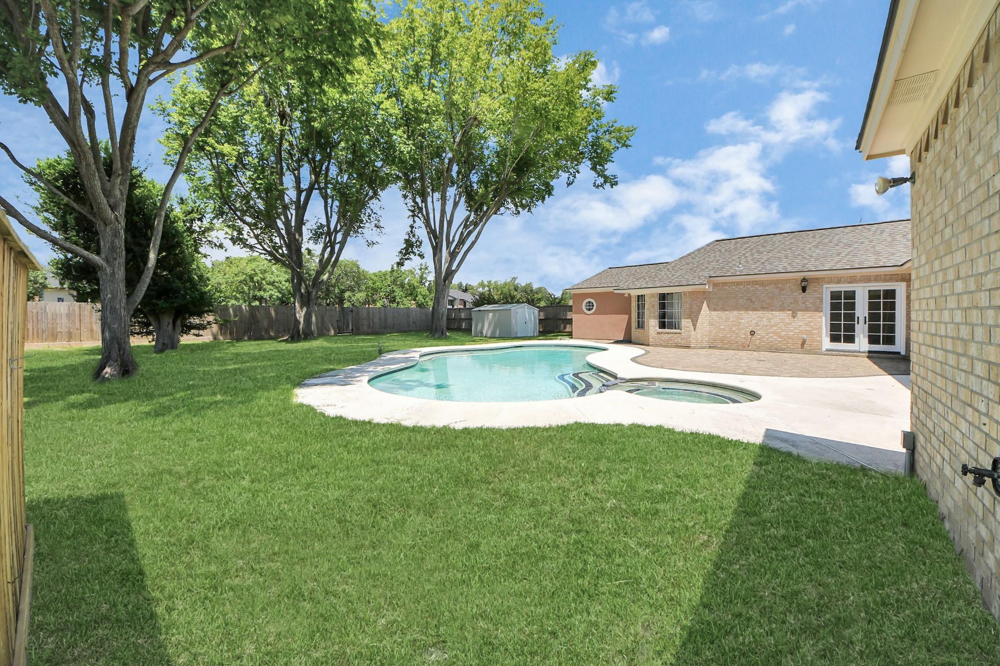 2310 Canterbury Court