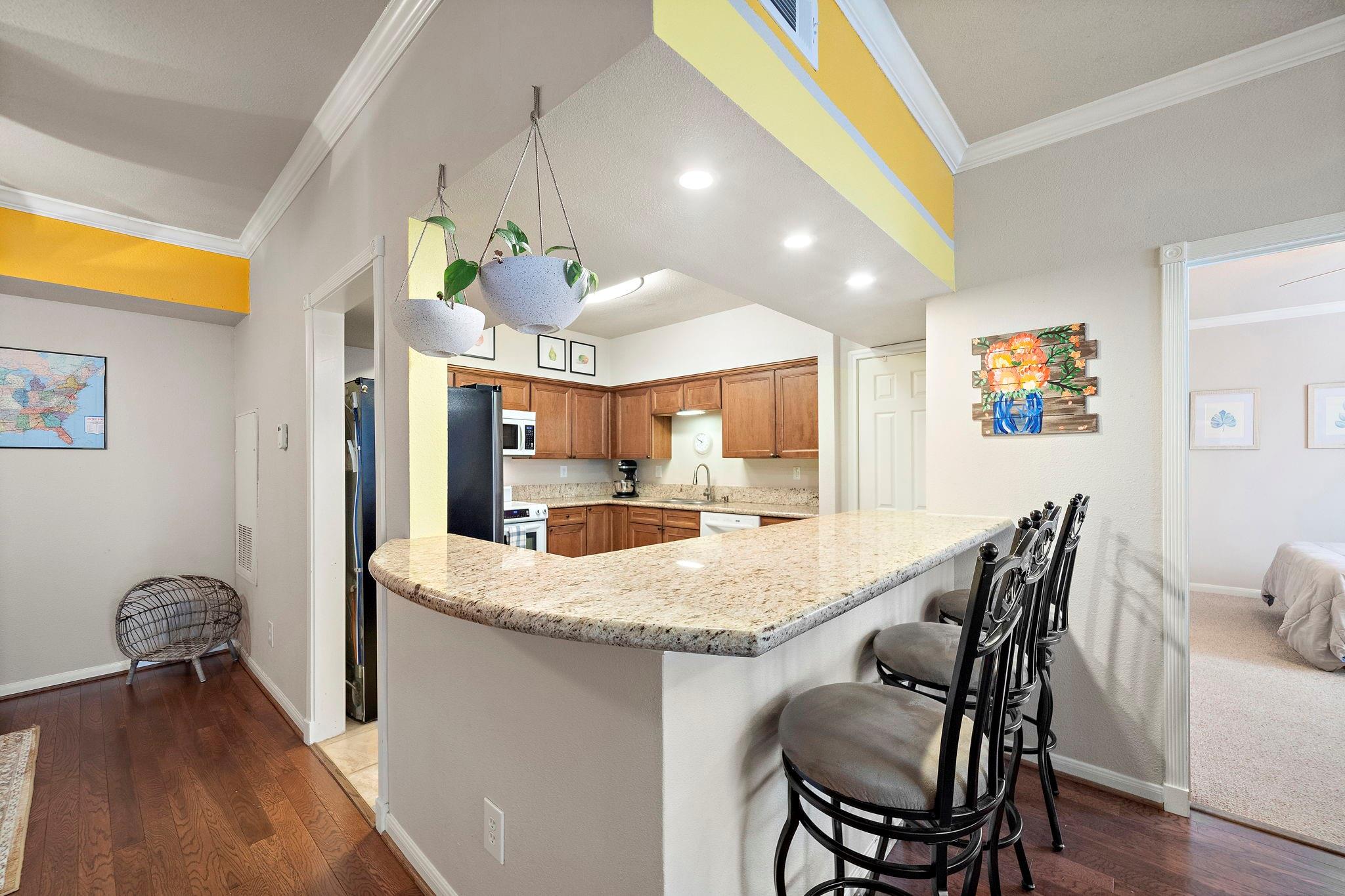 2255 Braeswood Park Drive # 176