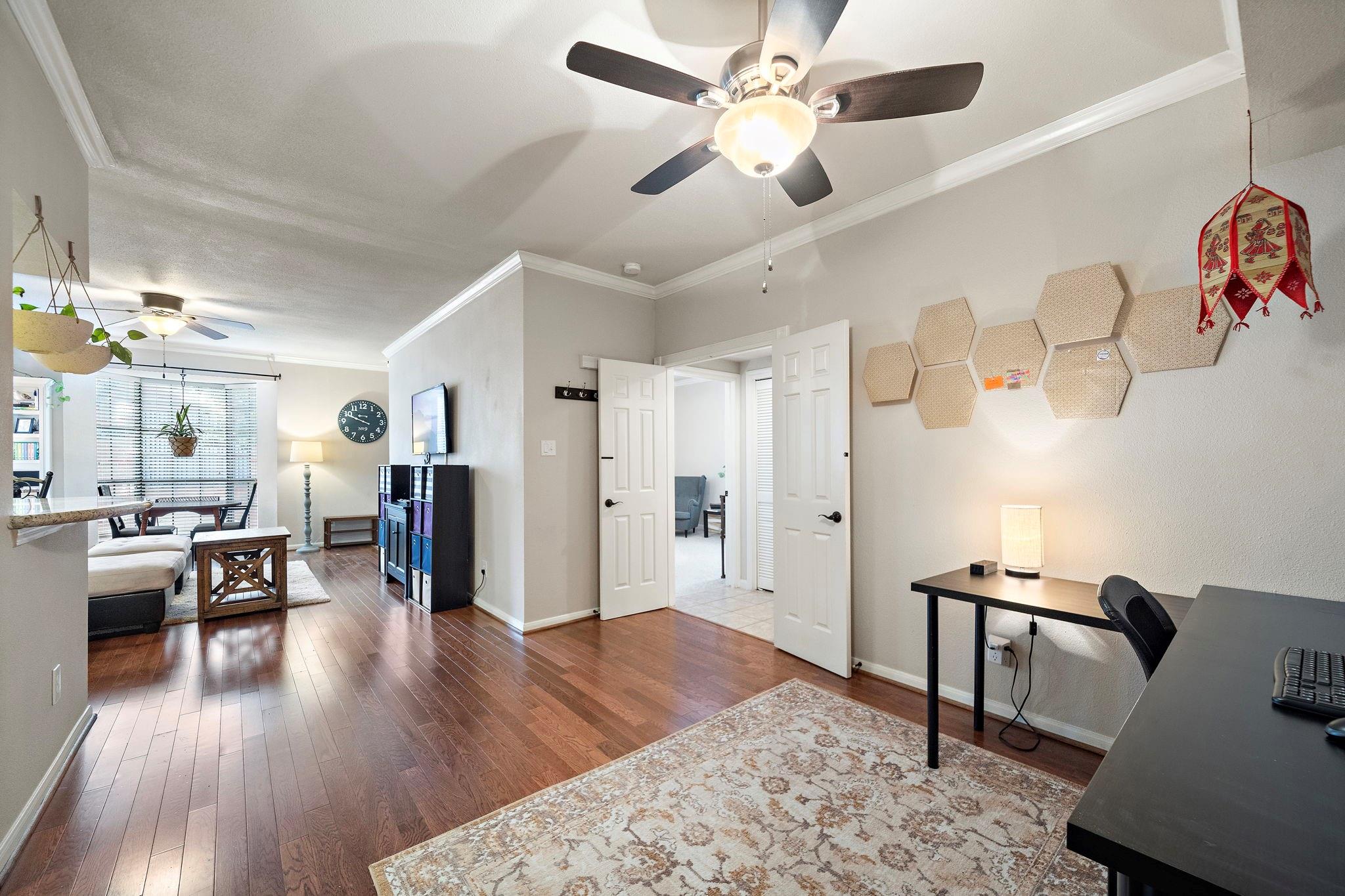 2255 Braeswood Park Drive # 176