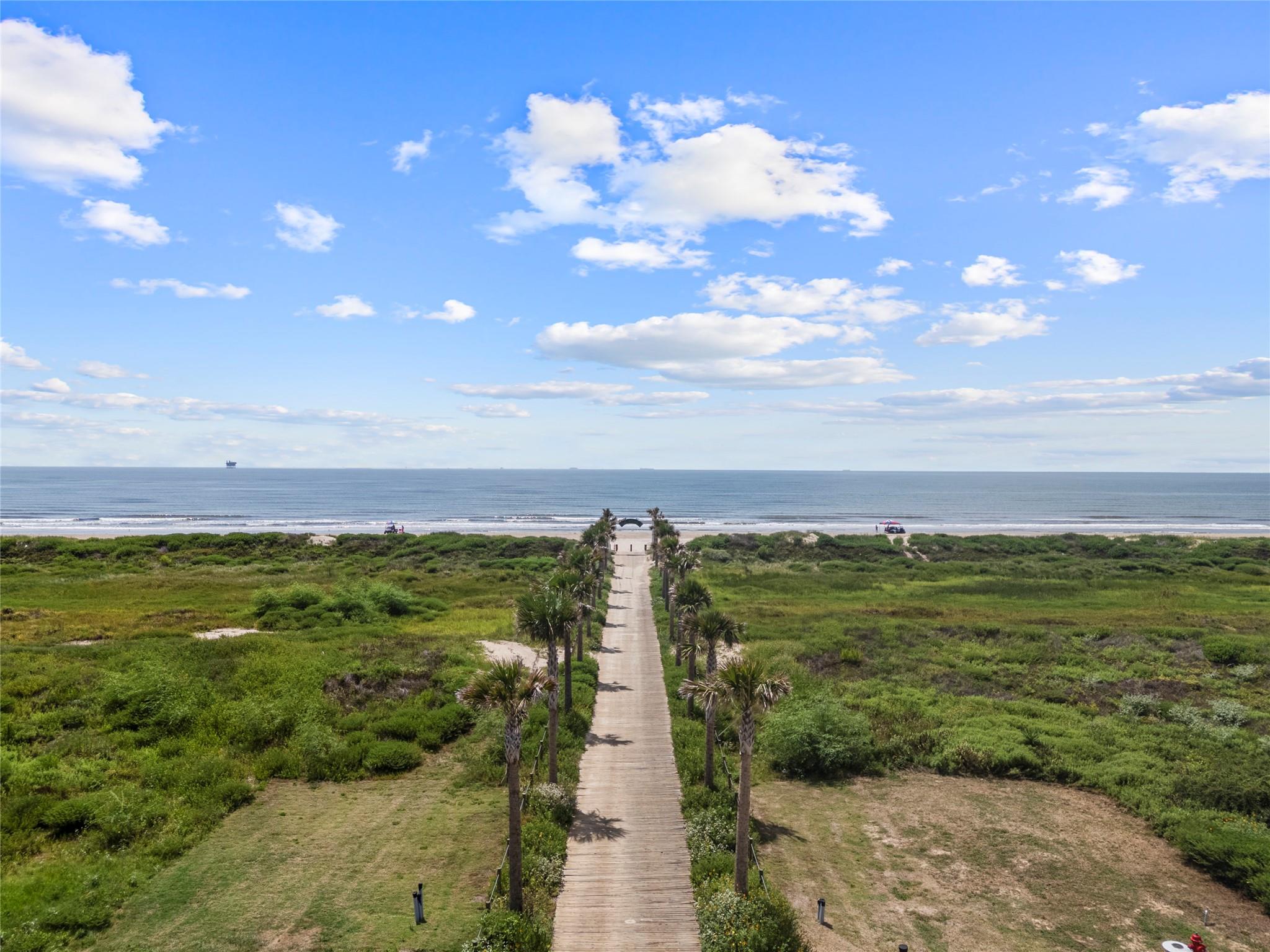 675 Seaside Dr