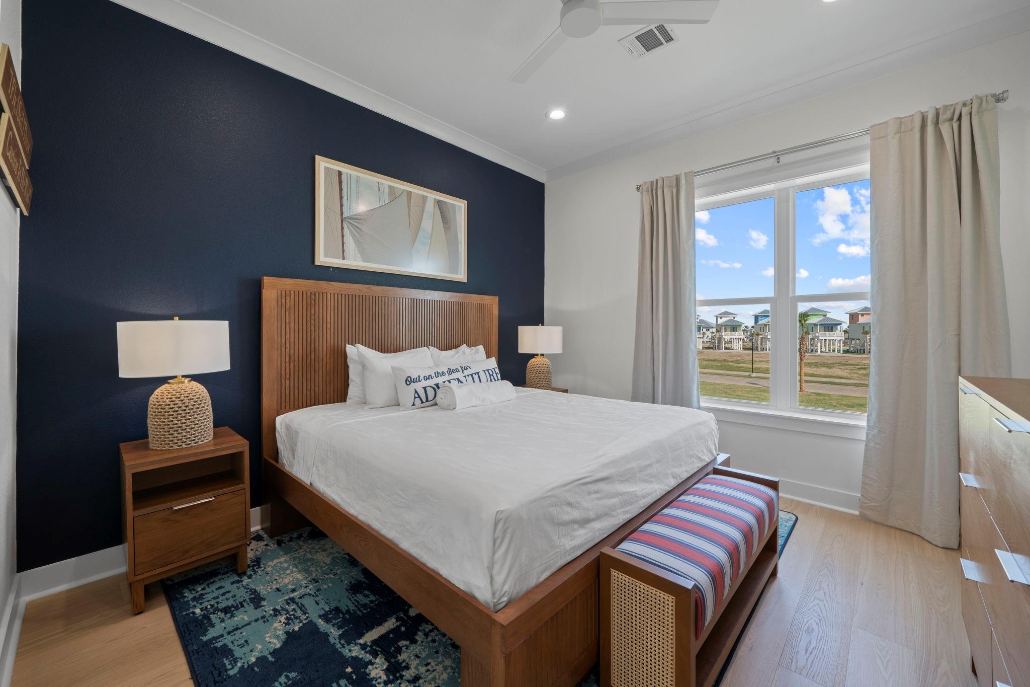 675 Seaside Dr