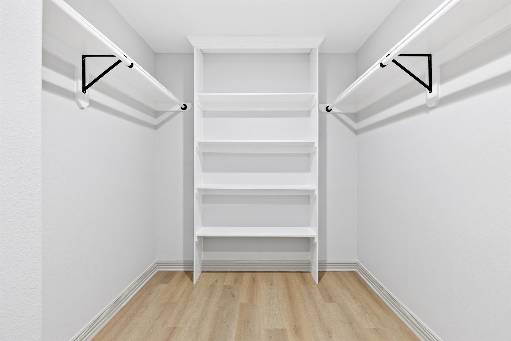 925 County Road 737b