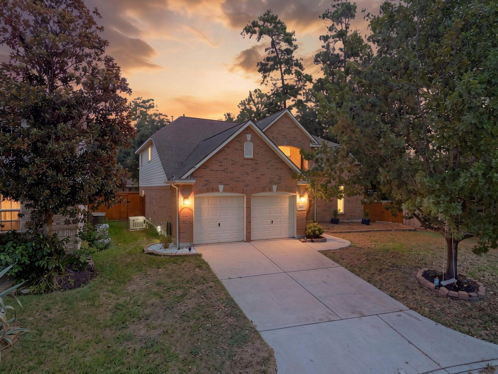 2827 Cottonwood Walk Court