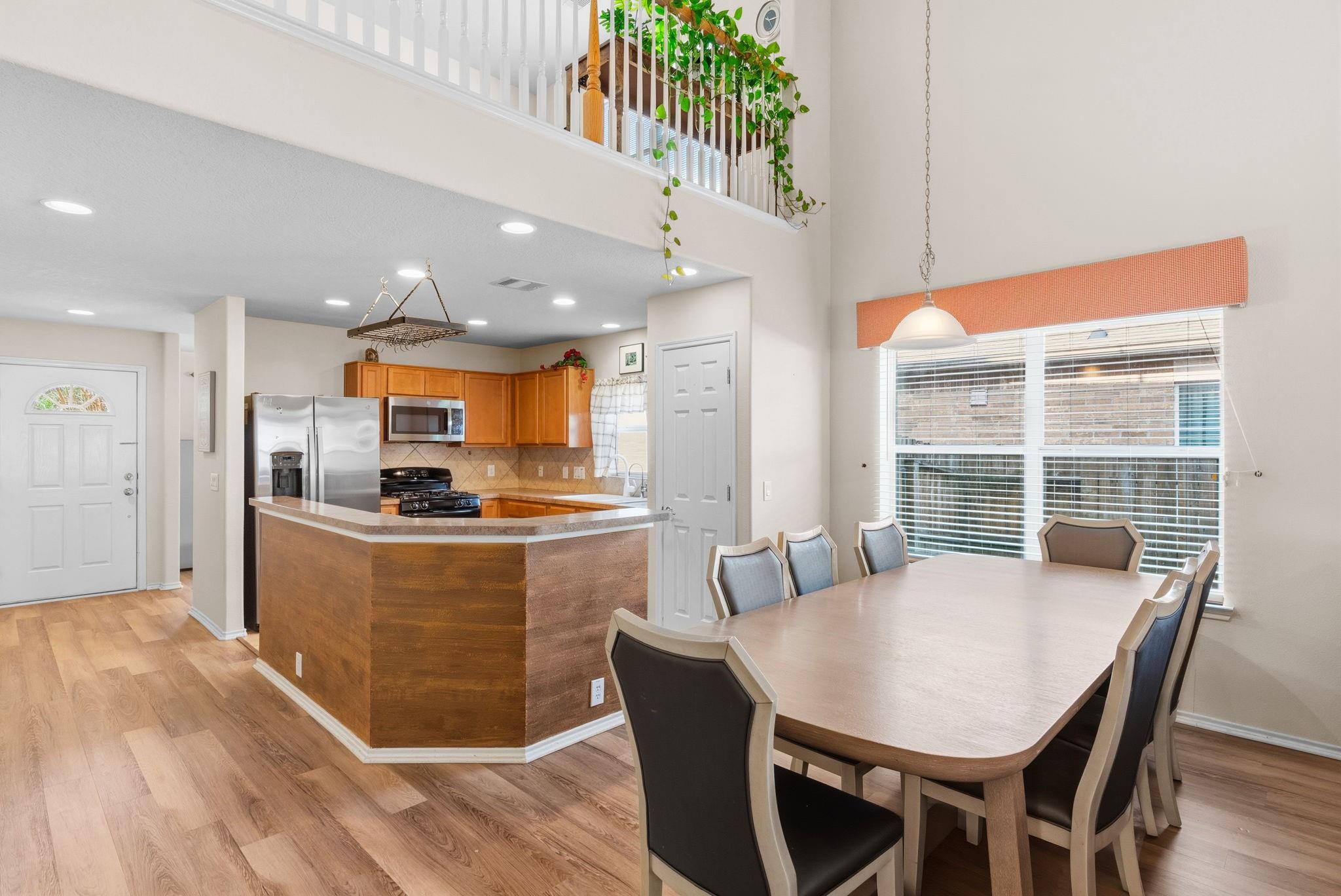 2712 Woodspring Acres Drive