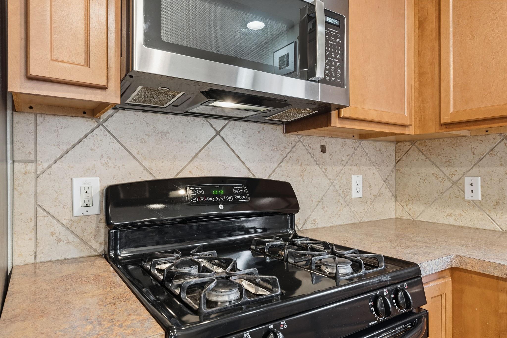 2712 Woodspring Acres Drive