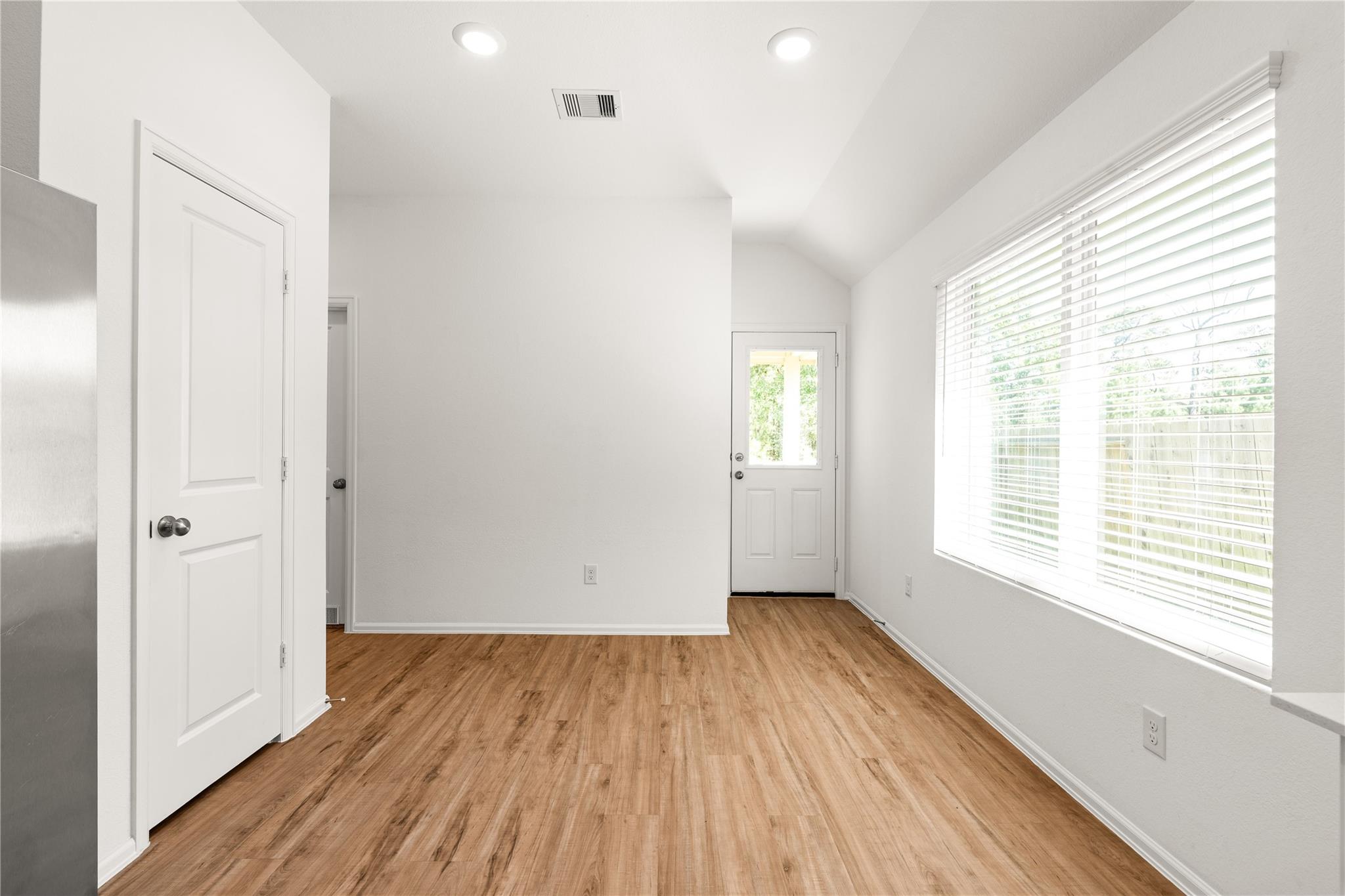 2039 Barrett Gables Drive