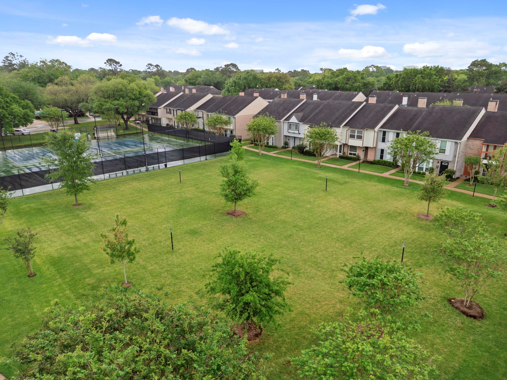 10152 Longmont Drive Unit: 38/10