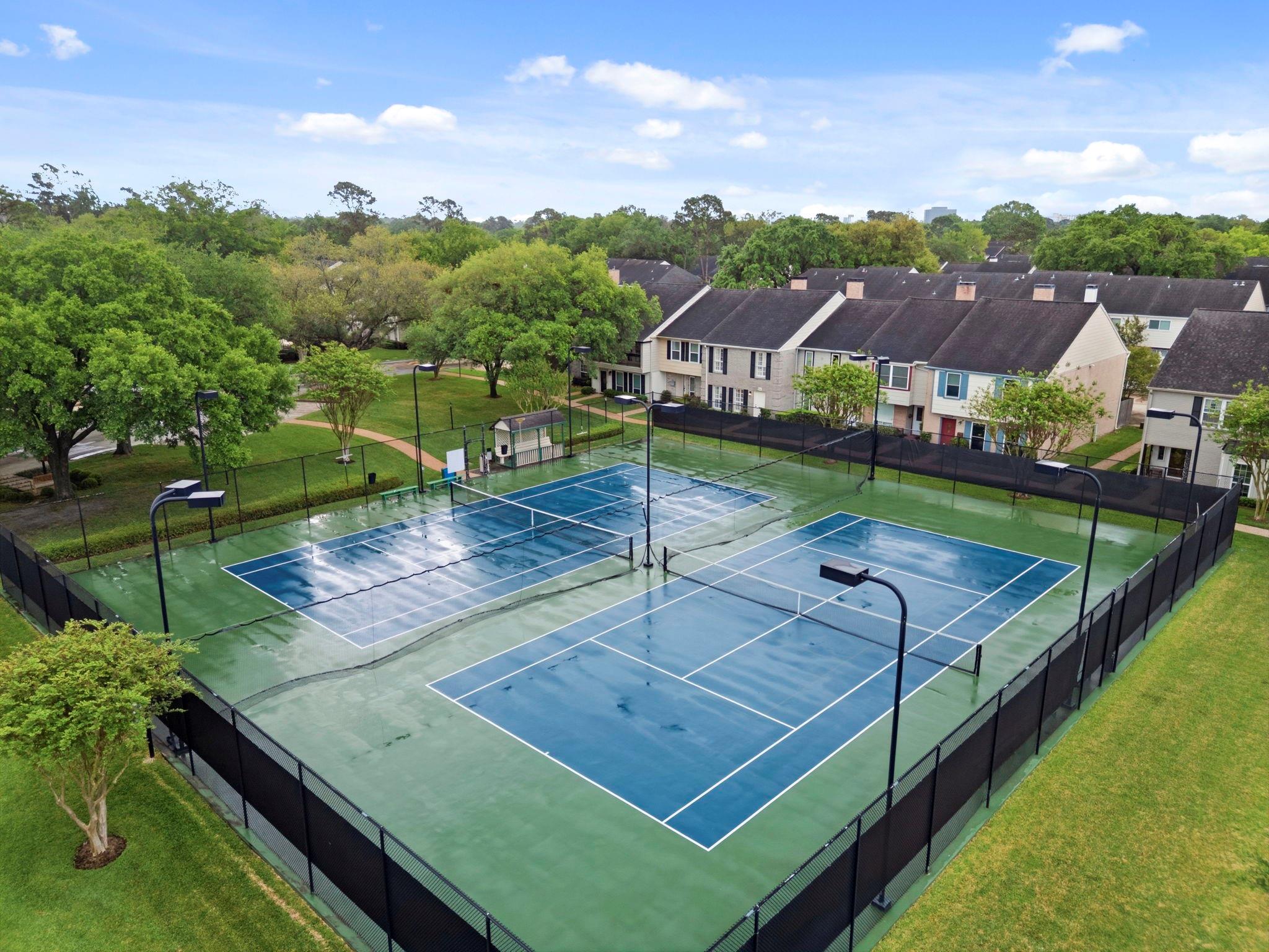 10152 Longmont Drive Unit: 38/10