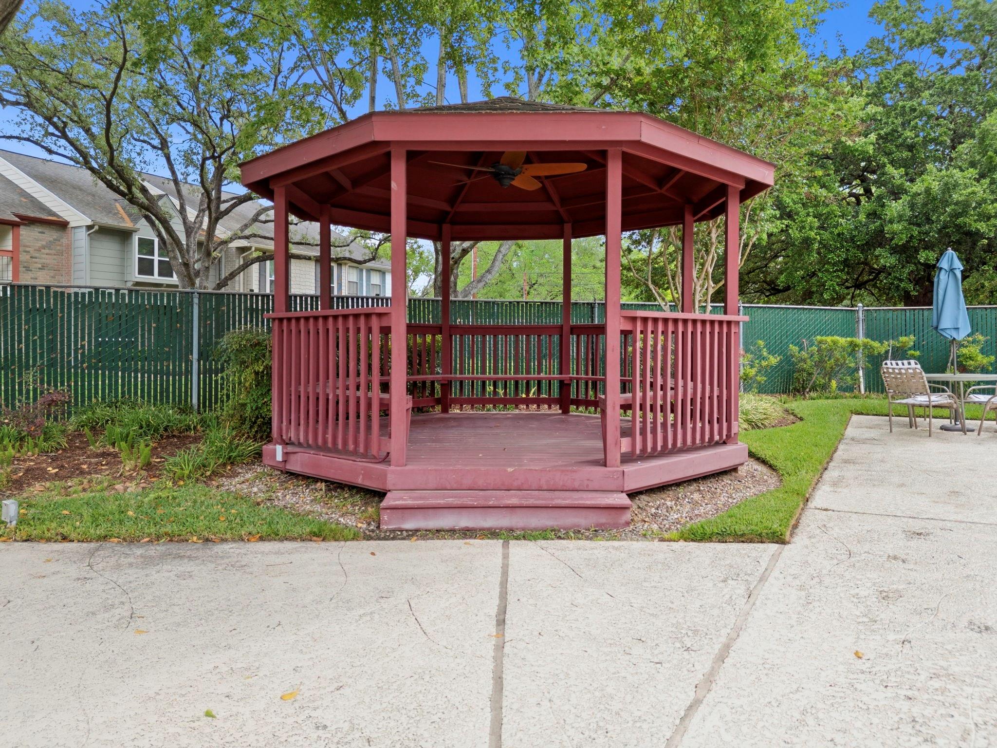 10152 Longmont Drive Unit: 38/10