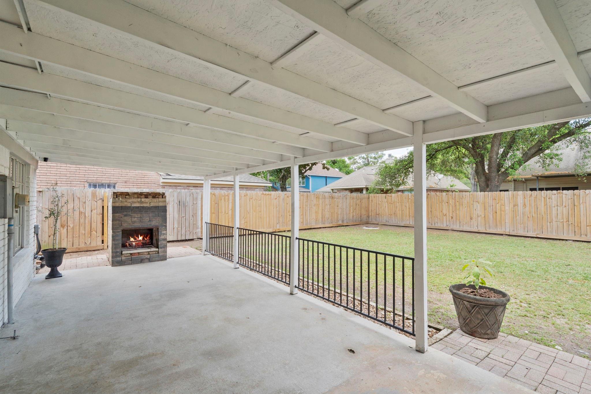 11302 Willow Field Drive