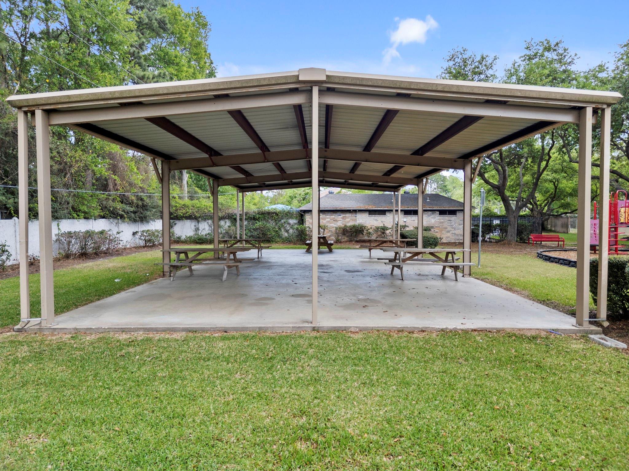 11302 Willow Field Drive