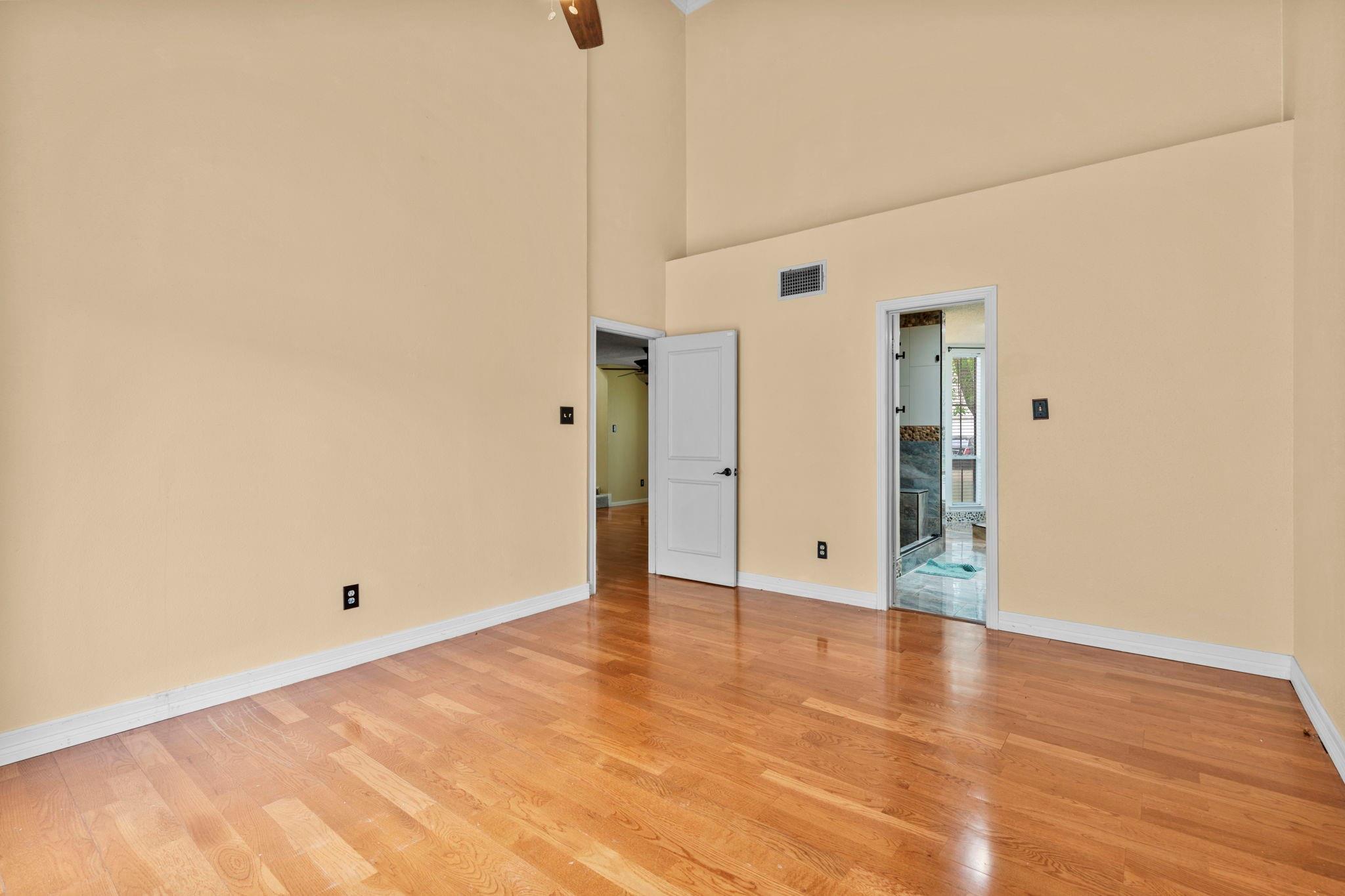 13051 Meadowline Drive
