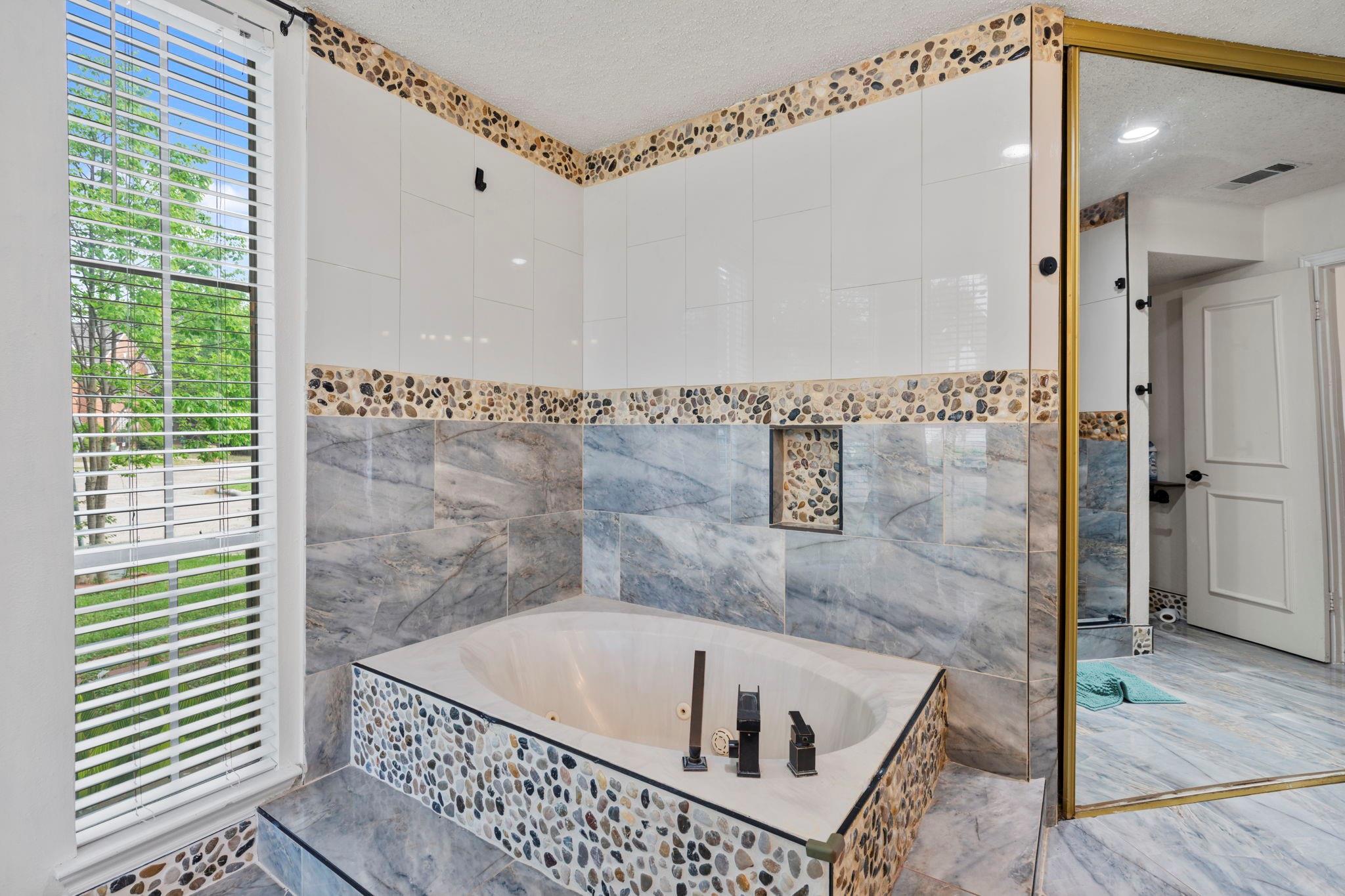 13051 Meadowline Drive