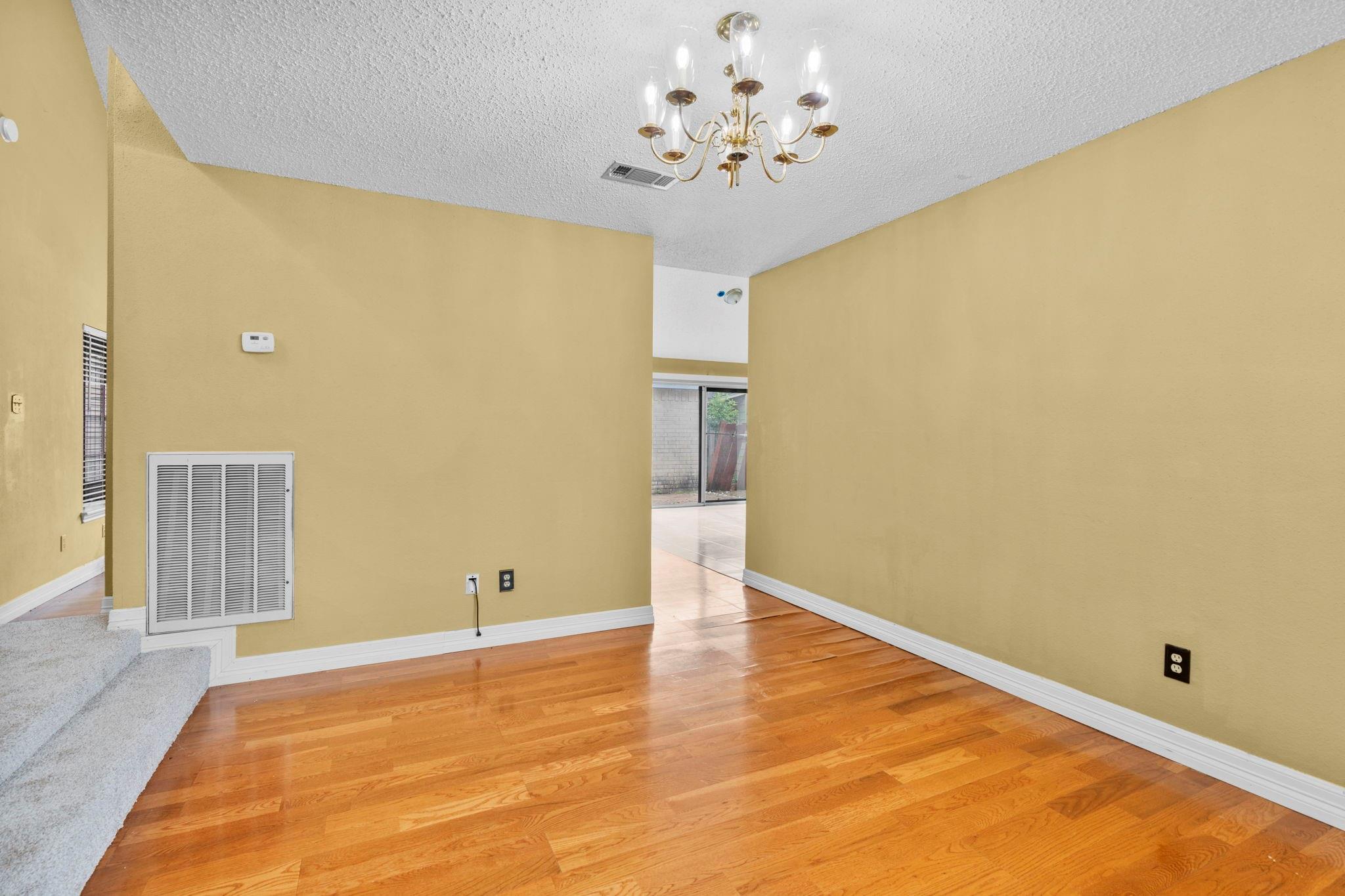 13051 Meadowline Drive