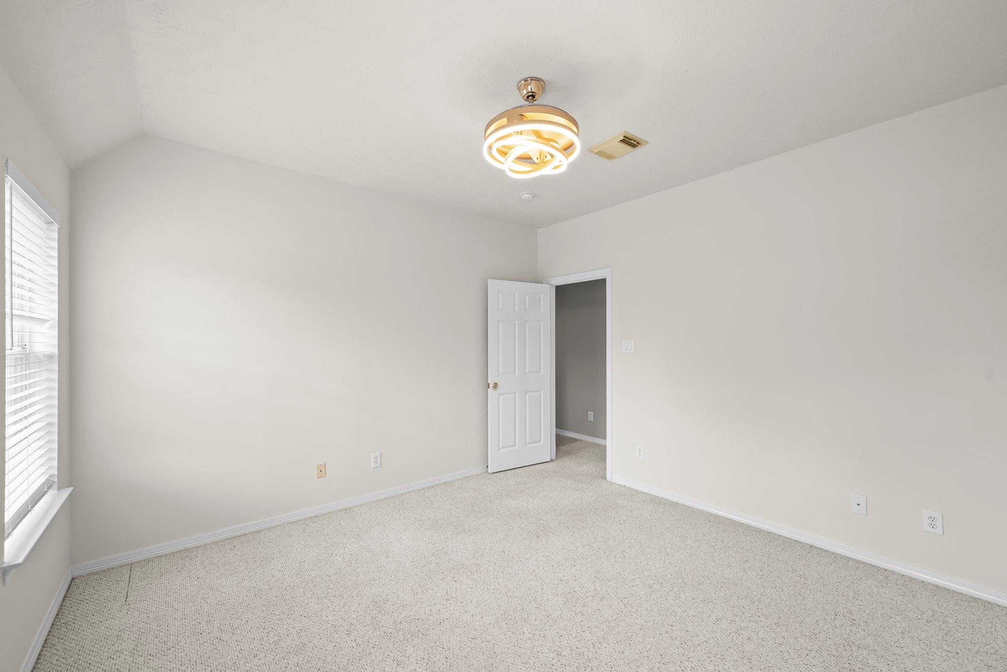 5526 Darschelle Drive