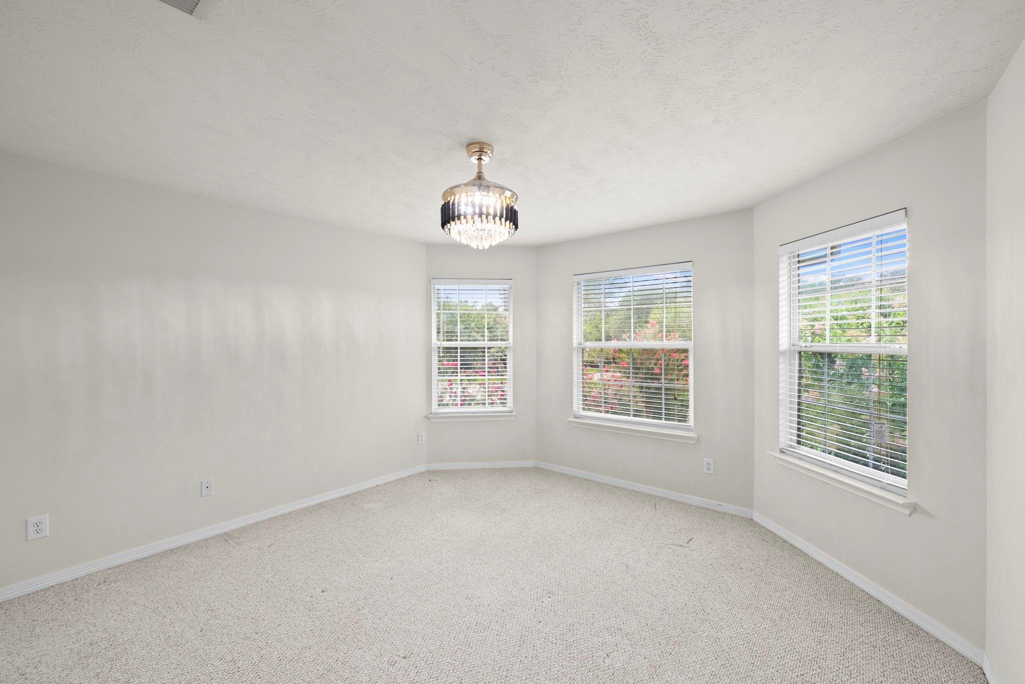 5526 Darschelle Drive