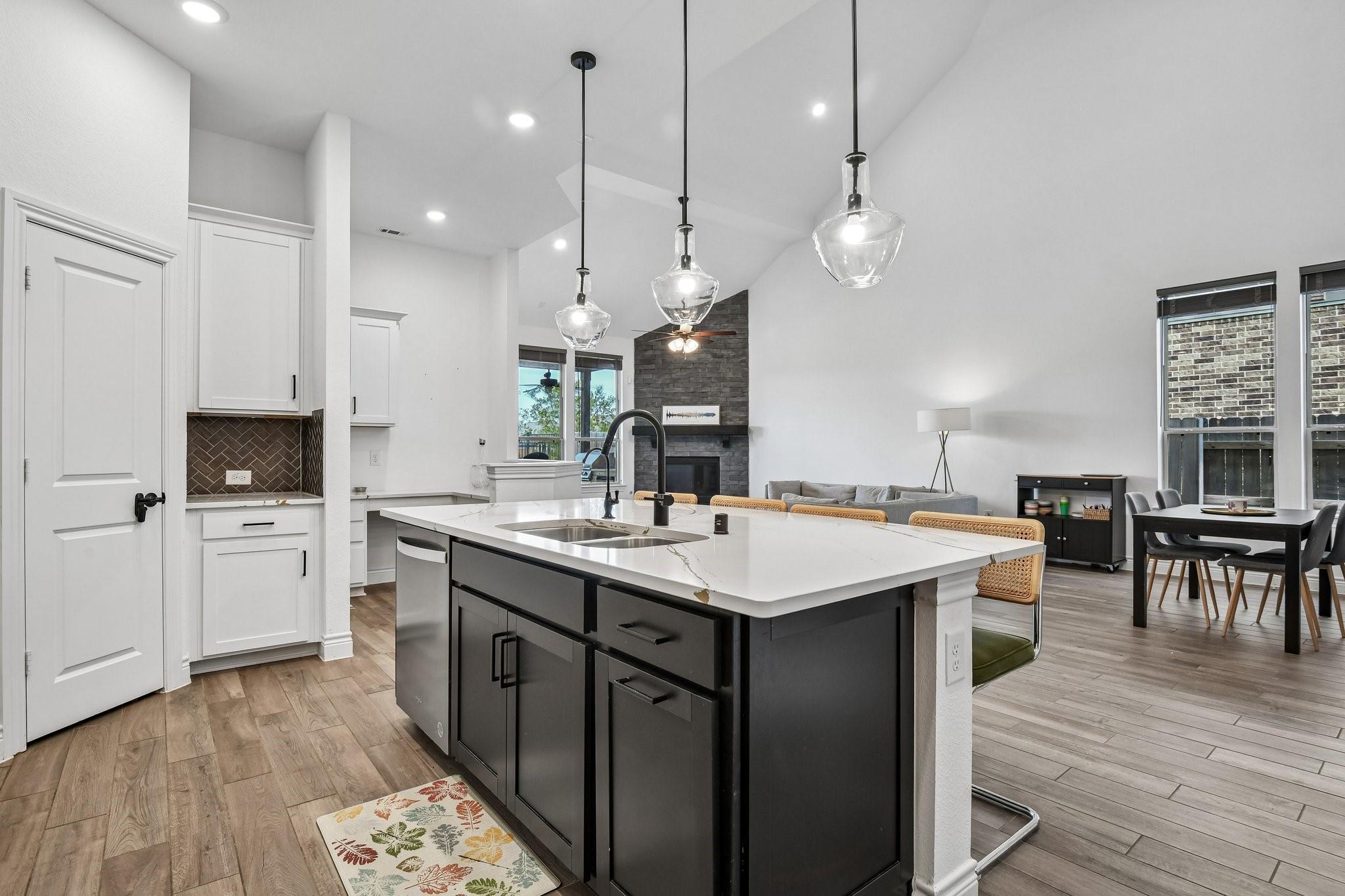 24110 Hawthorn Breeze Way