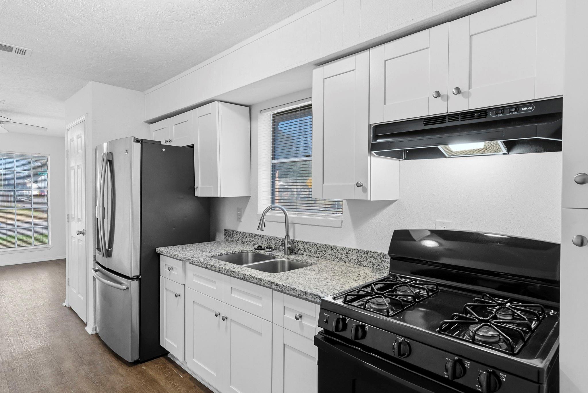 1430 E 32nd 1/2 Street