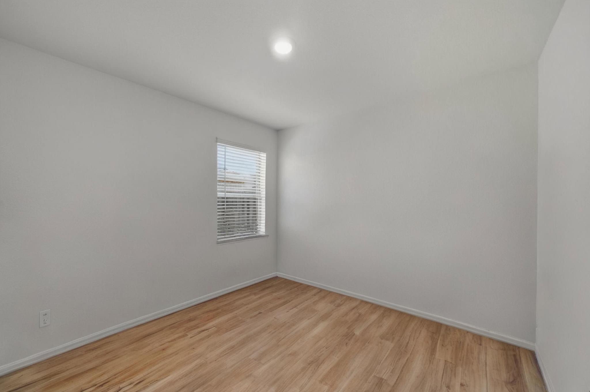 14502 Woodcott Warren Way